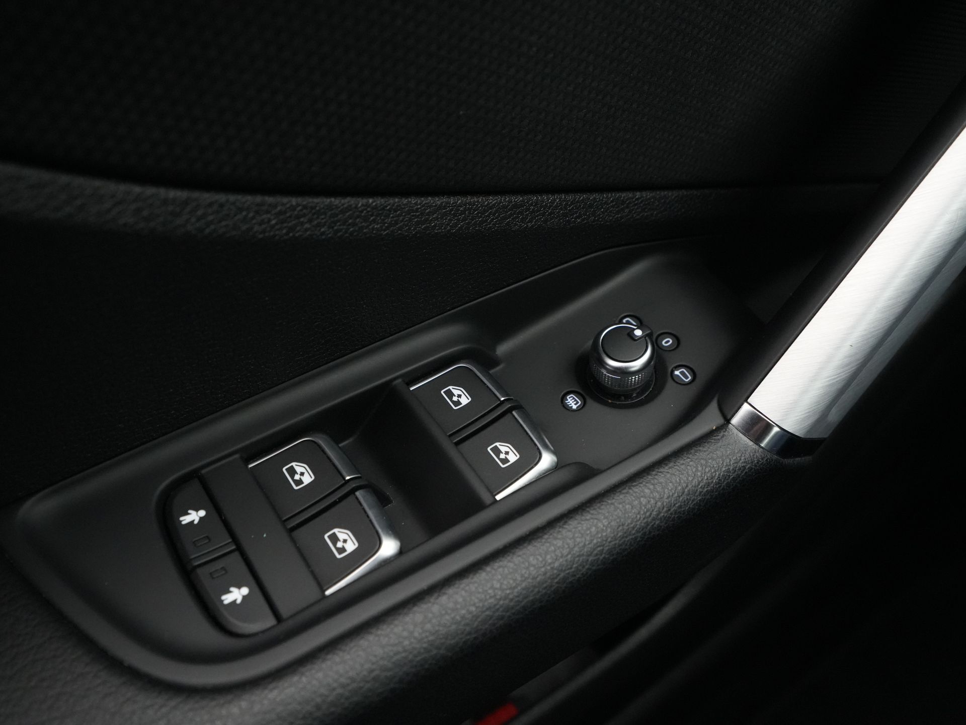 Audi - Q2 35 TFSI S Edition S Line - 2024