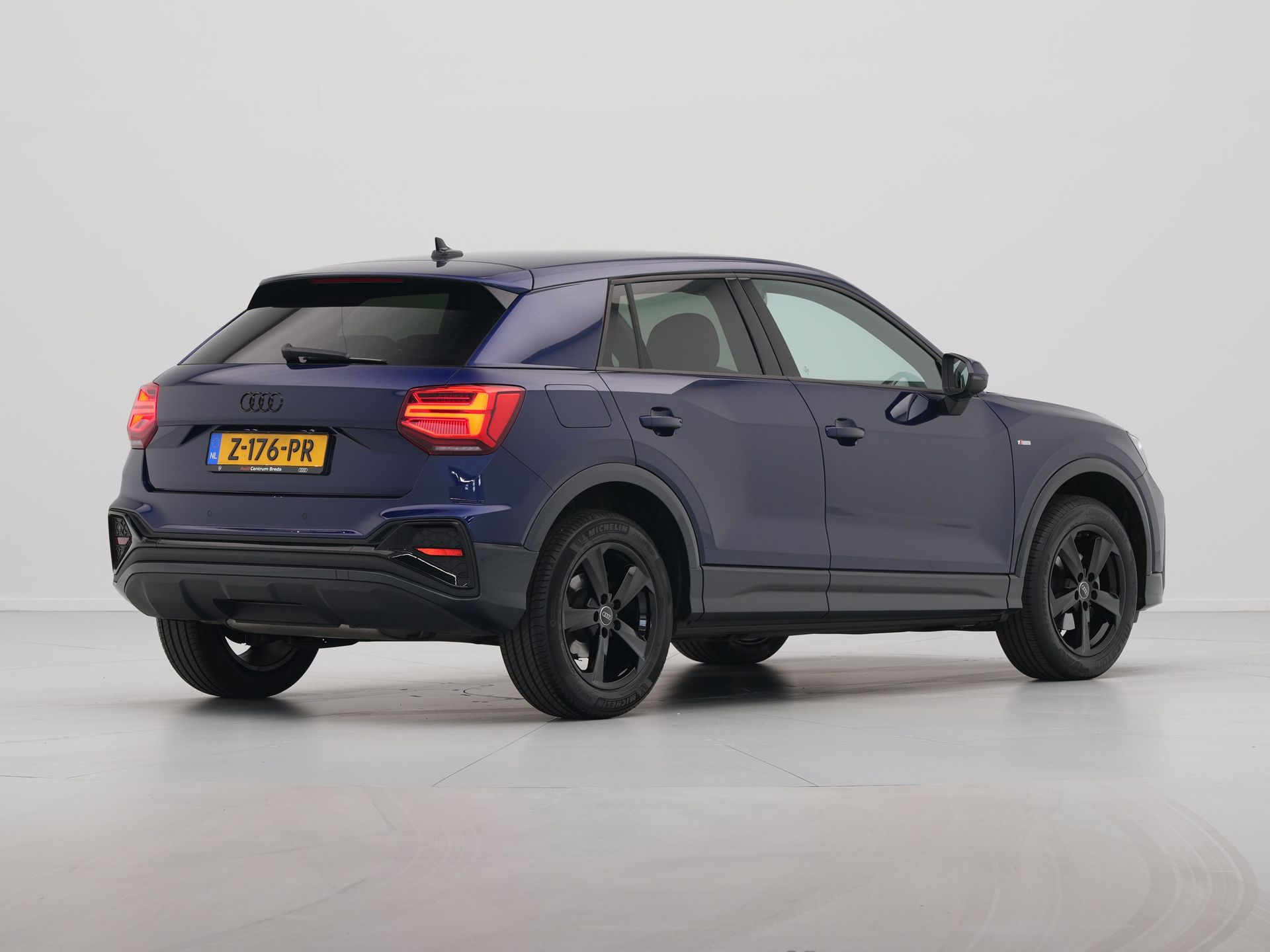 Audi - Q2 35 TFSI S Edition S Line - 2024