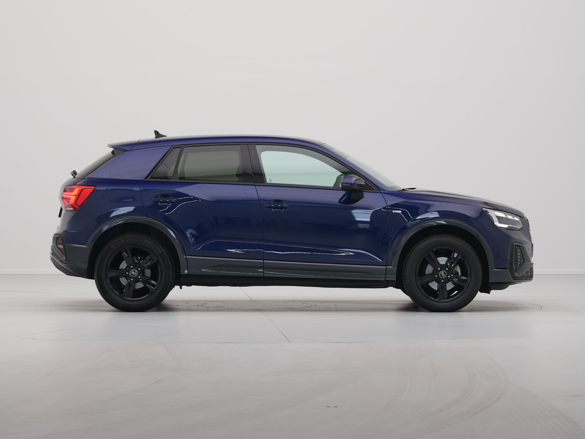 Audi - Q2 35 TFSI S Edition S Line - 2024