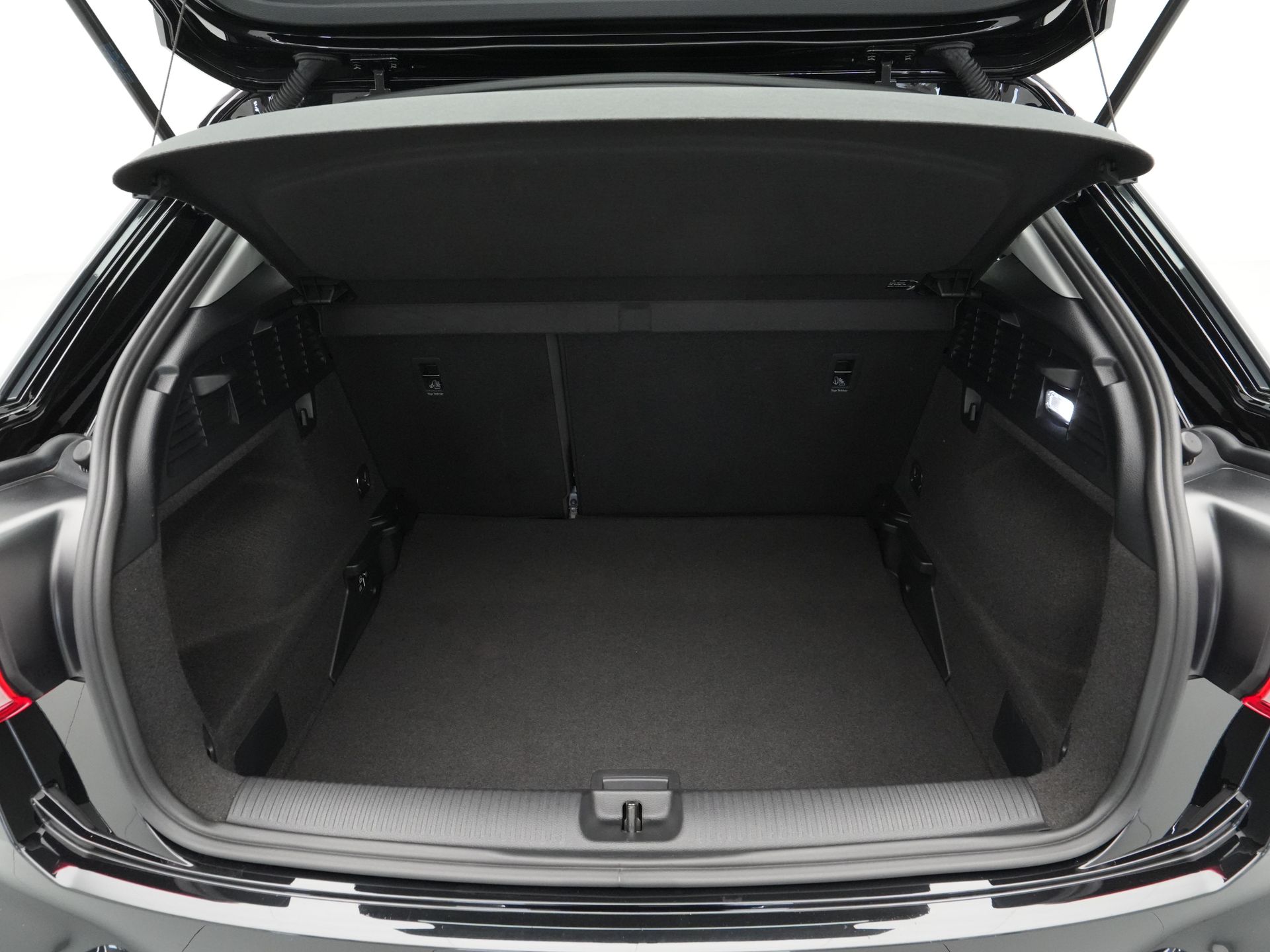 Audi - Q2 35 TFSI 150pk Business Edition - 2021