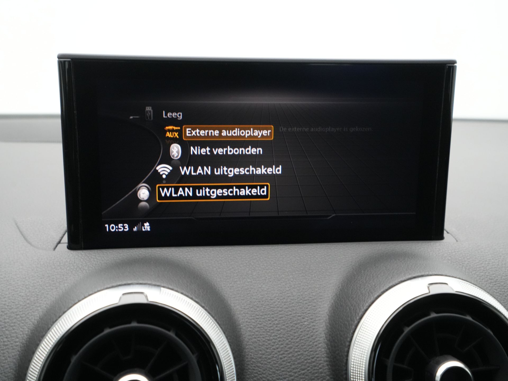 Audi - Q2 35 TFSI 150pk Business Edition - 2021