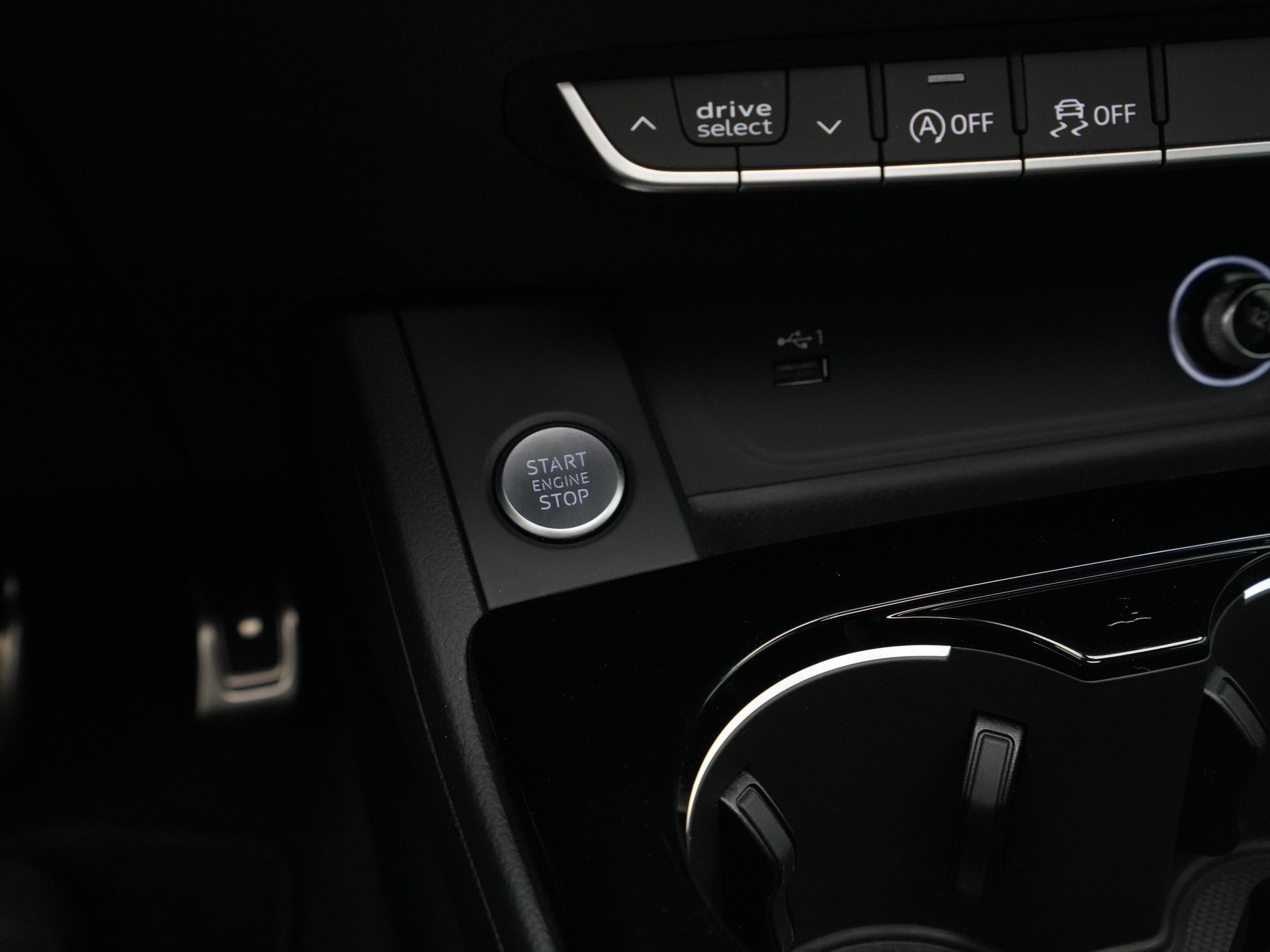Audi - A4 Avant 35 TFSI 150pk S-Line - 2020