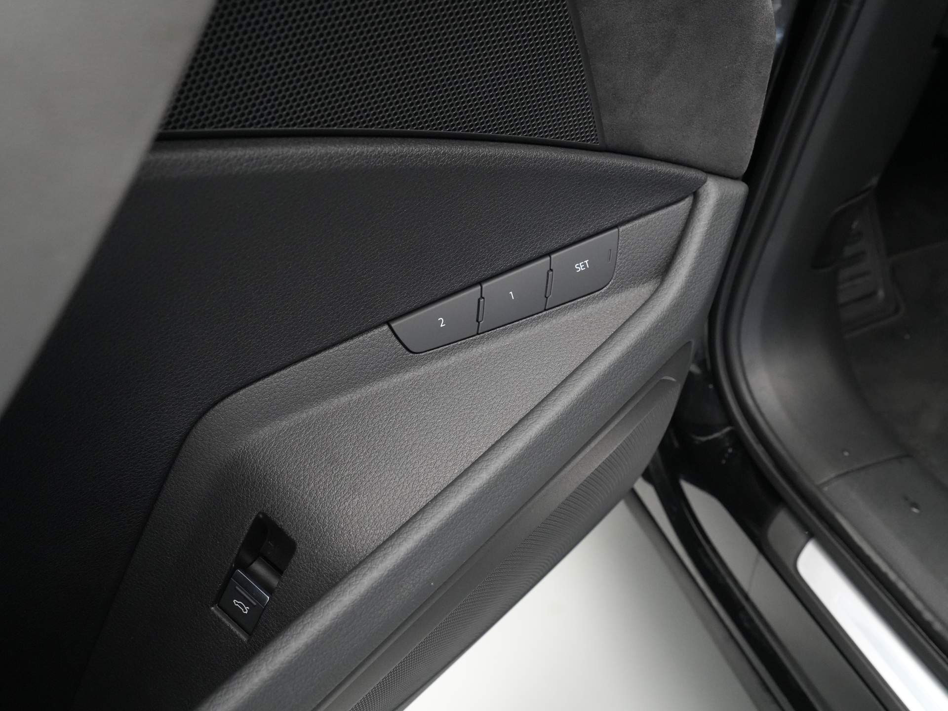 Audi - e-tron S quattro 504pk 95 kWh - 2020