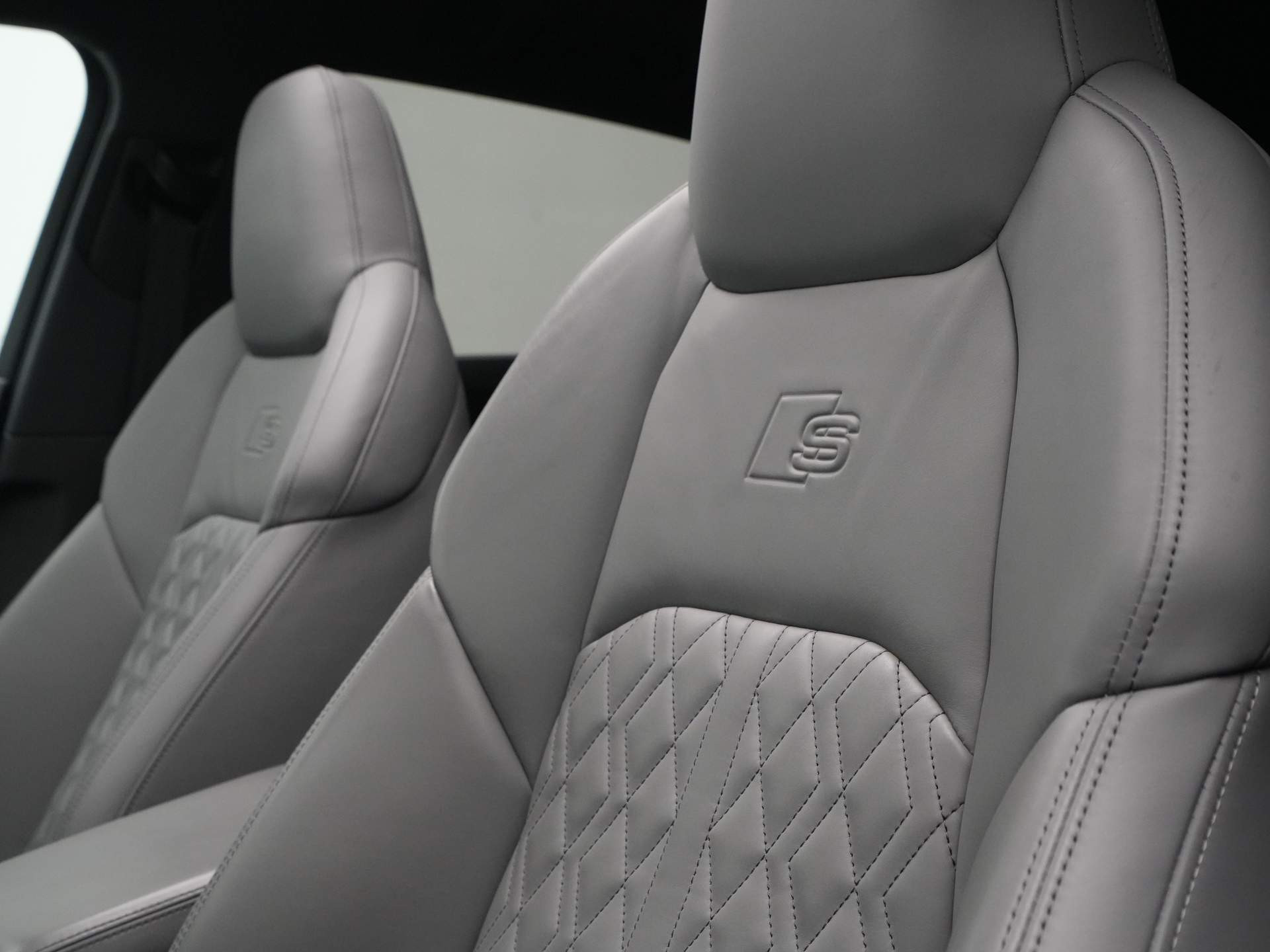 Audi - e-tron S quattro 504pk 95 kWh - 2020