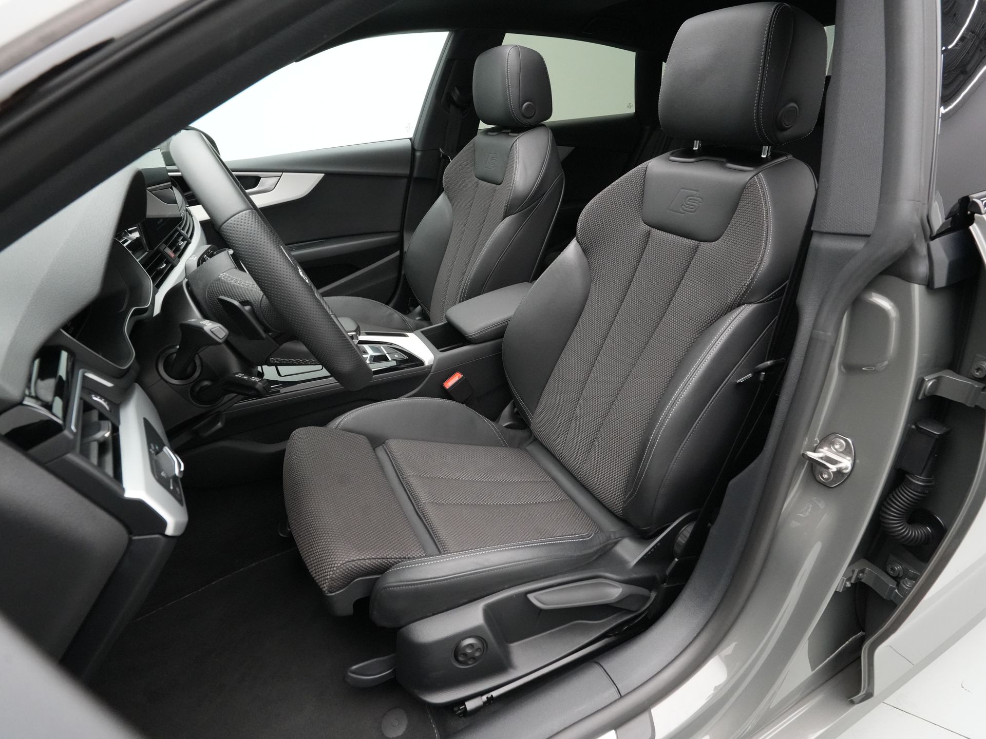 Audi - A5 Sportback 35 TFSI S 150pk S edition Competition - 2024
