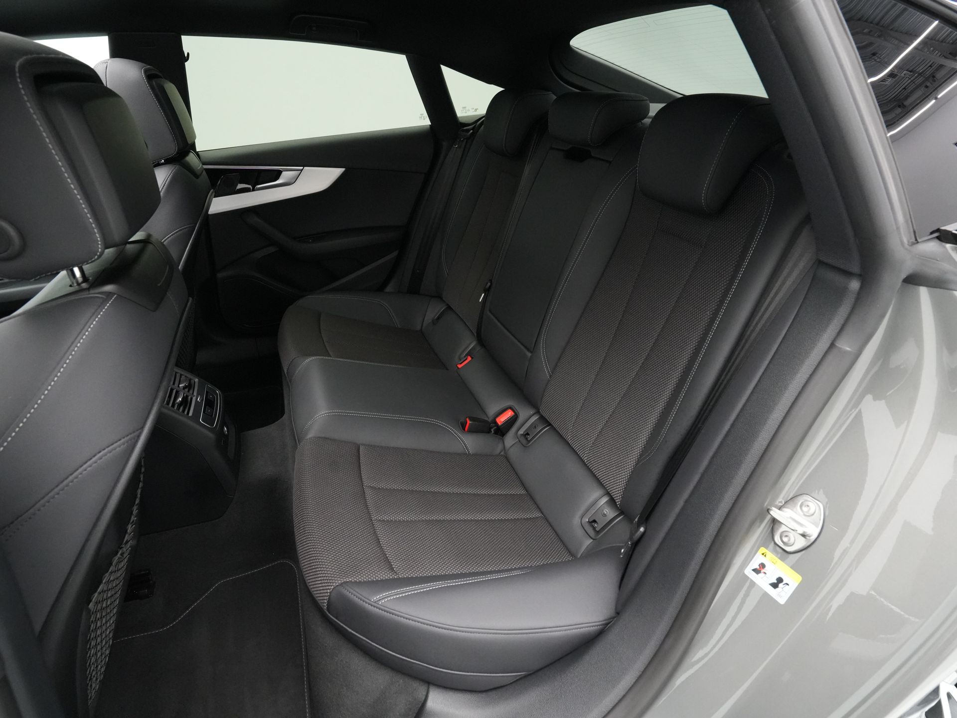 Audi - A5 Sportback 35 TFSI S 150pk S edition Competition - 2024