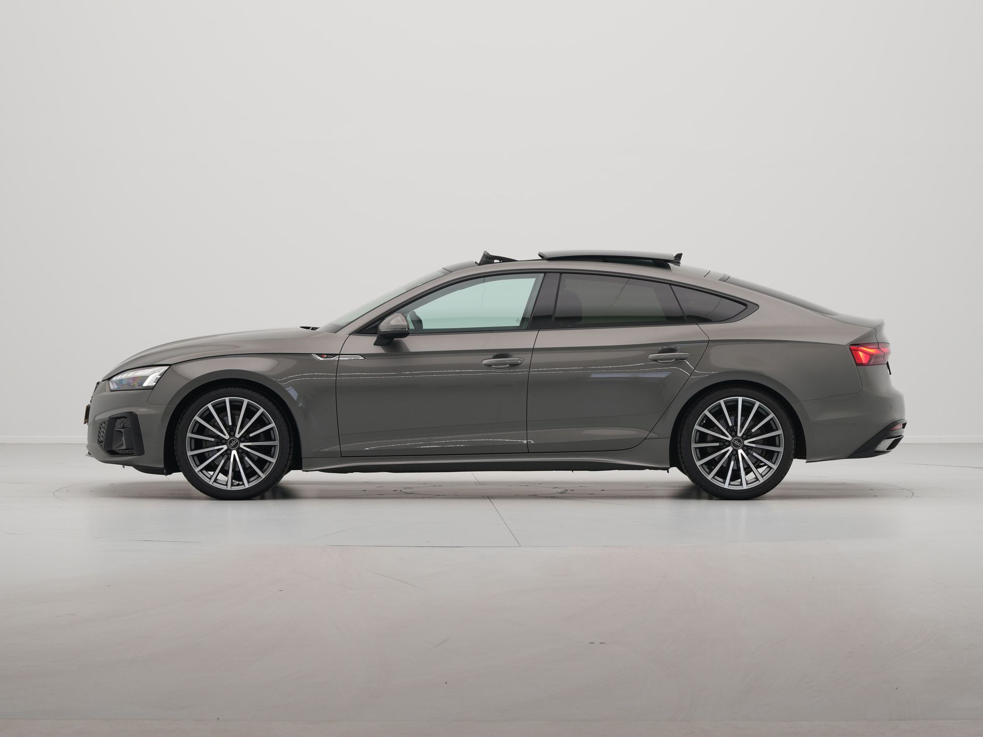 Audi - A5 Sportback 35 TFSI S 150pk S edition Competition - 2024
