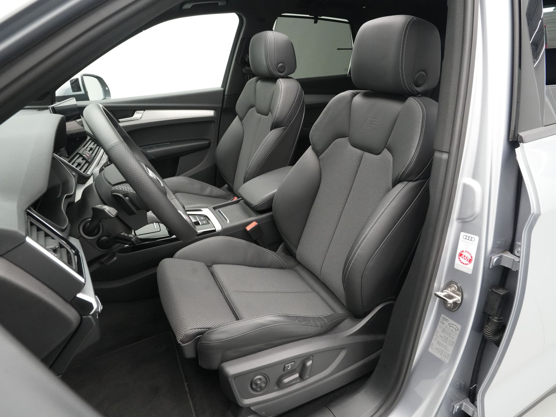 Audi - Q5 50 TFSI e S edition Quattro S Line - 2023