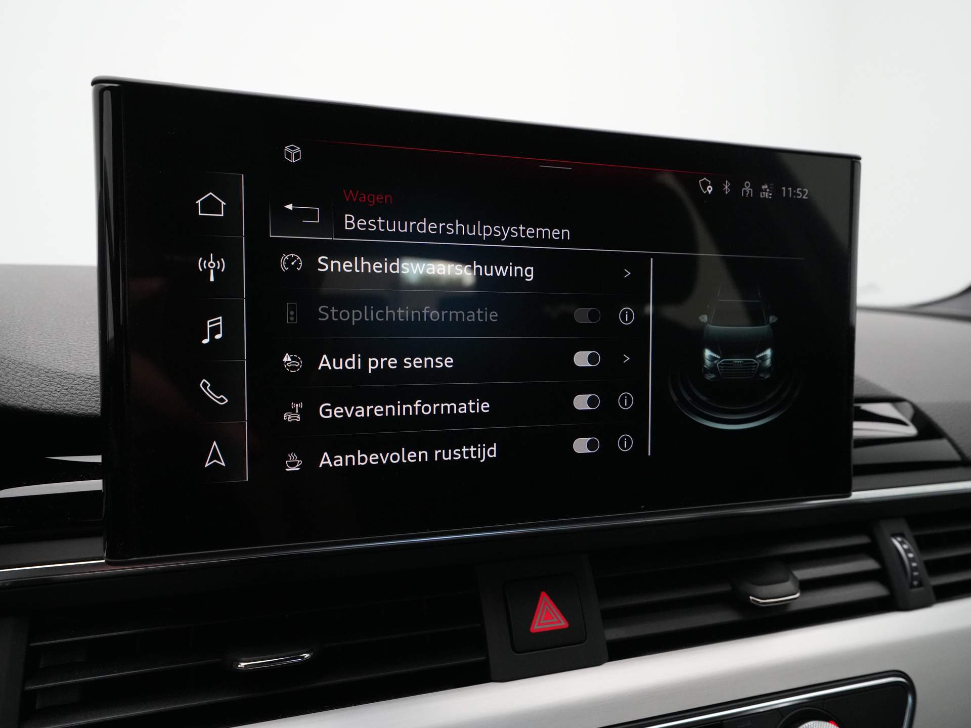 Audi - A4 Avant 35 TFSI S Line edition - 2023