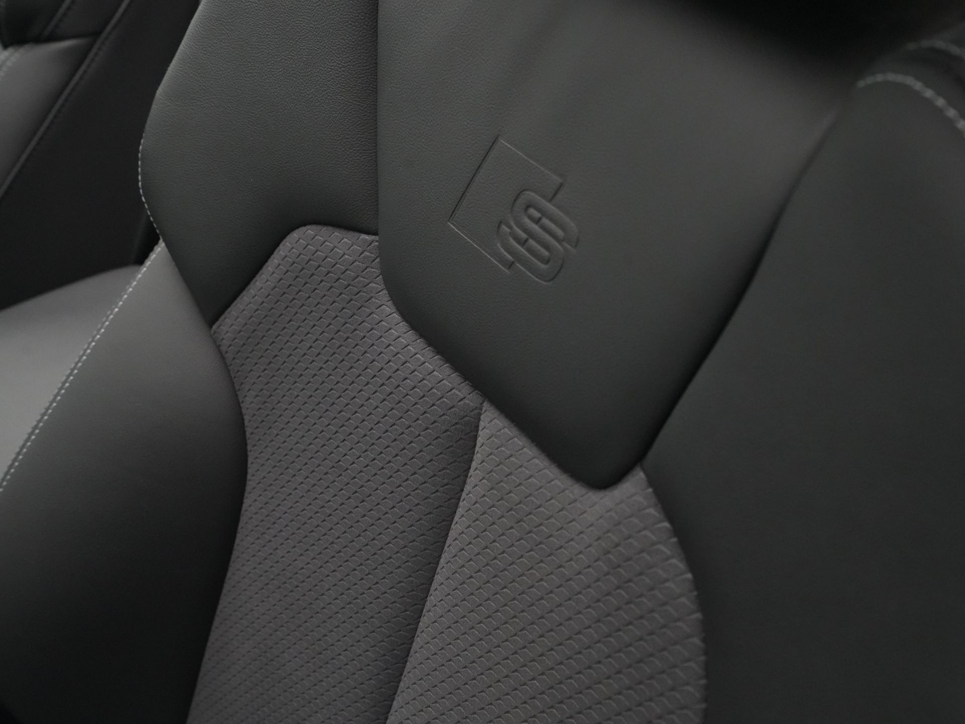 Audi - Q5 50 TFSI e S-line - 2023
