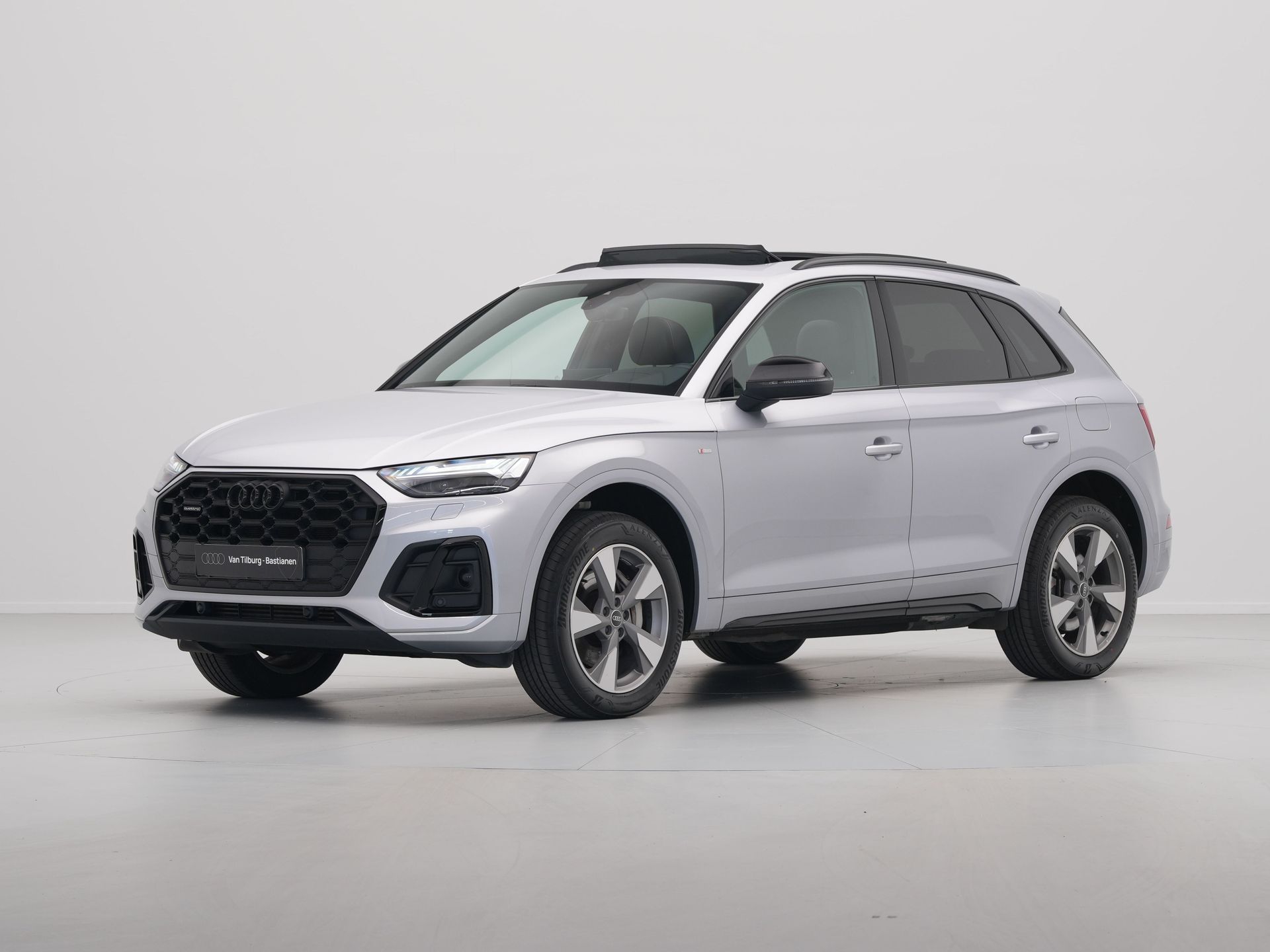 Audi - Q5 50 TFSI e S-line - 2023