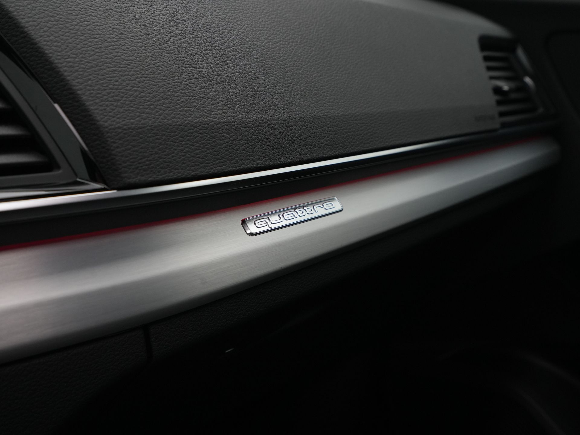 Audi - Q5 50 TFSI e S-line - 2023