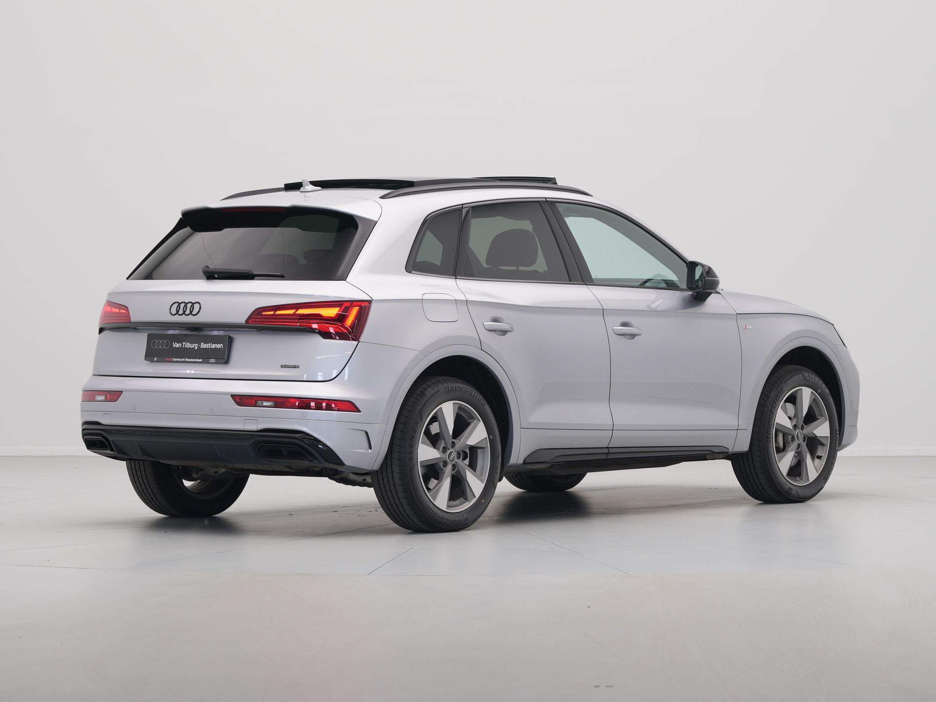 Audi - Q5 50 TFSI e S-line - 2023