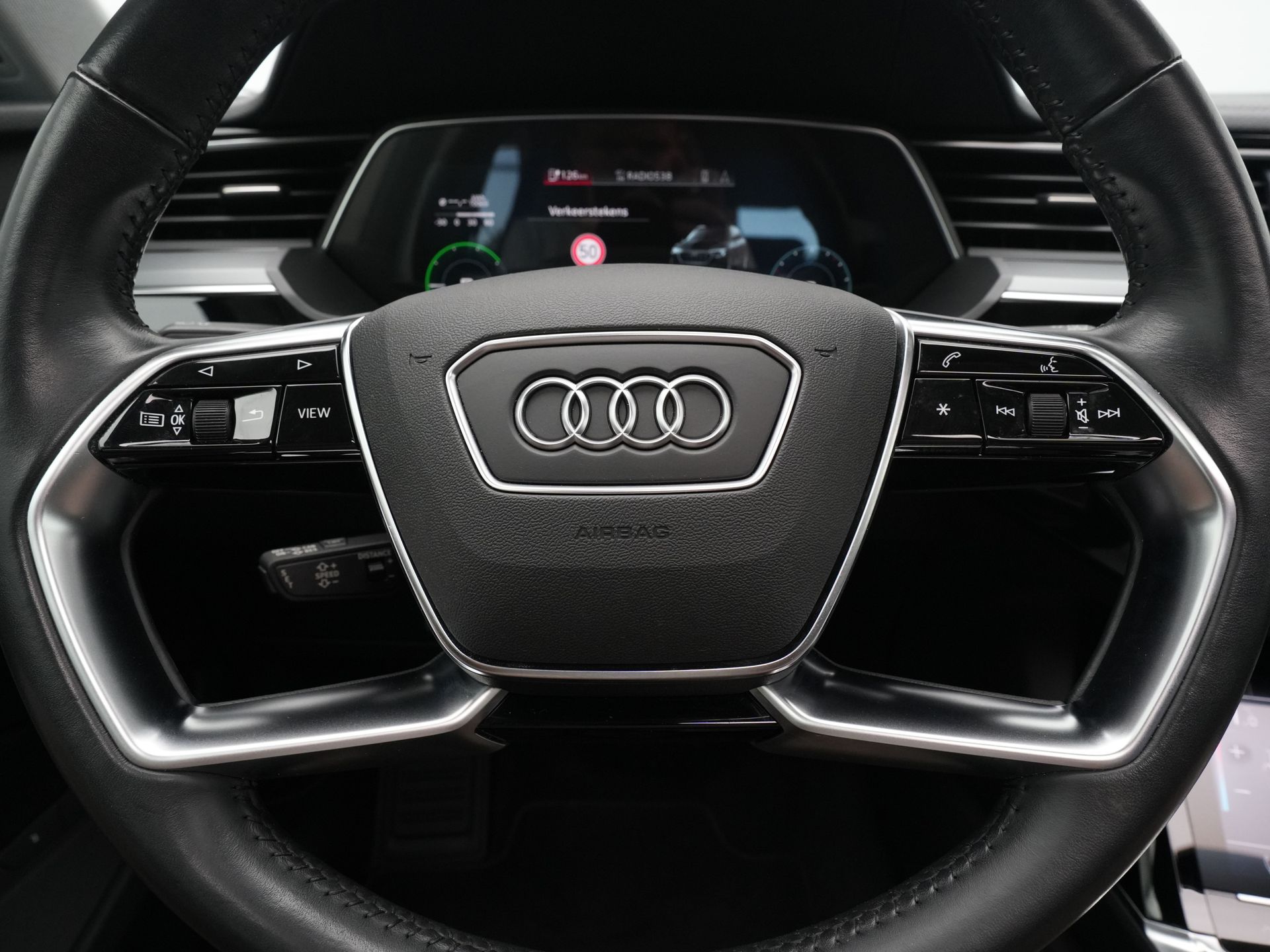 Audi - e-tron e-tron 50 quattro Launch edition plus 71 kWh - 2019