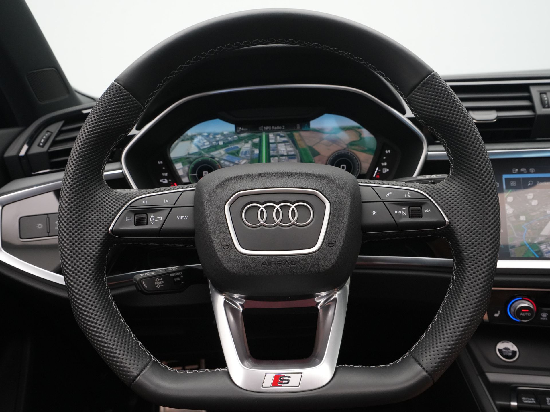 Audi - Q3 45 TFSI e 245pk S edition S Line - 2024