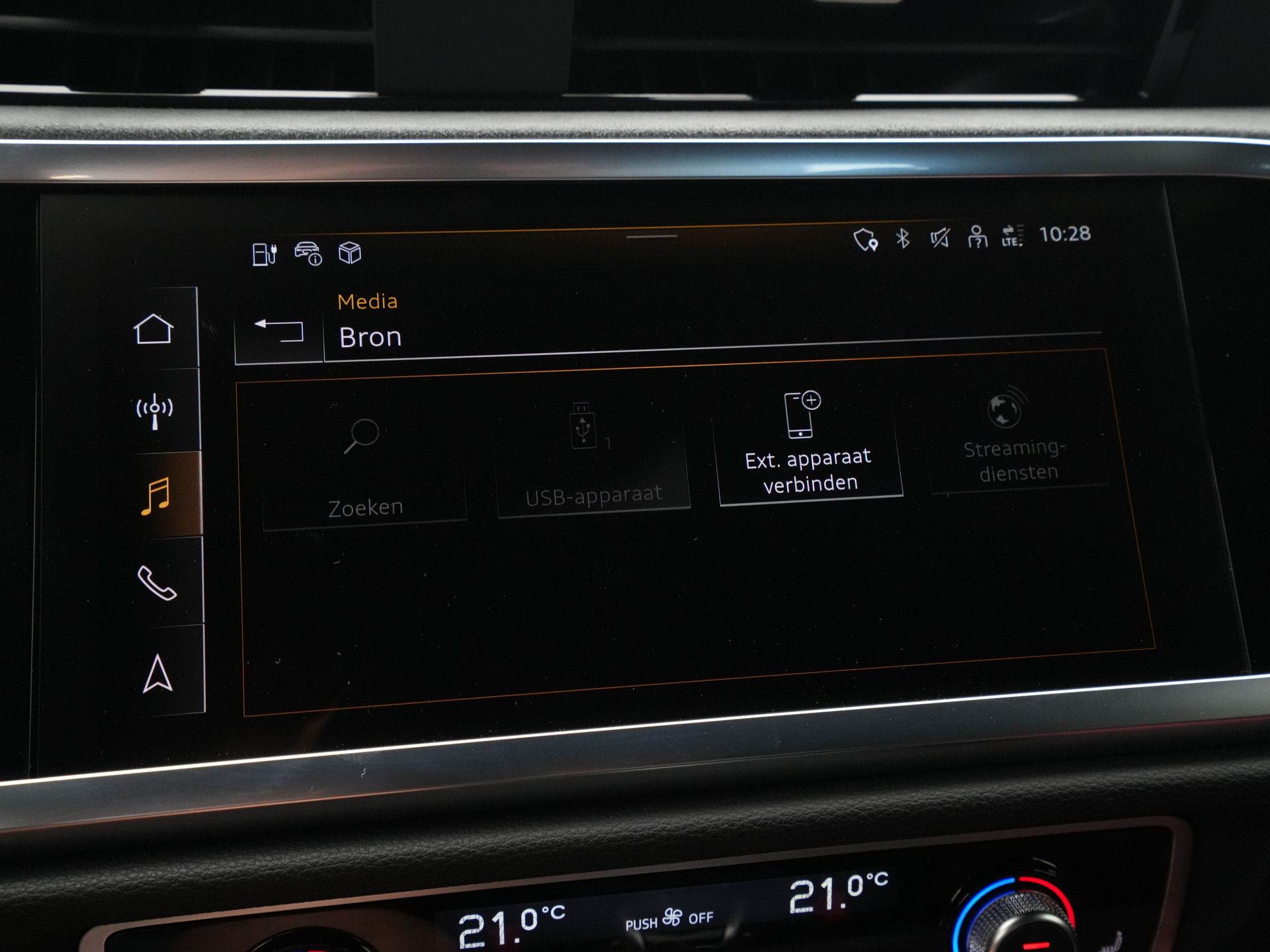 Audi - Q3 45 TFSI e 245pk S edition S Line - 2024