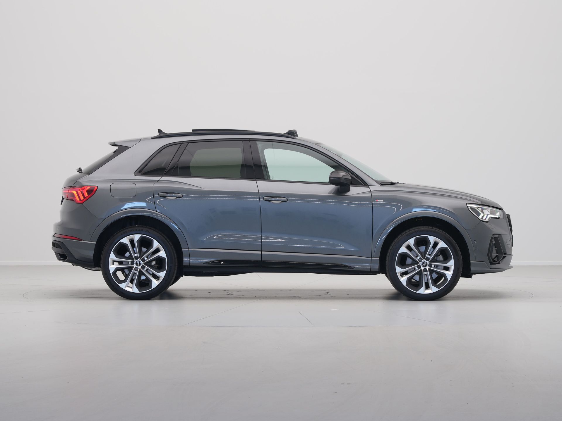 Audi - Q3 45 TFSI e 245pk S edition S Line - 2024