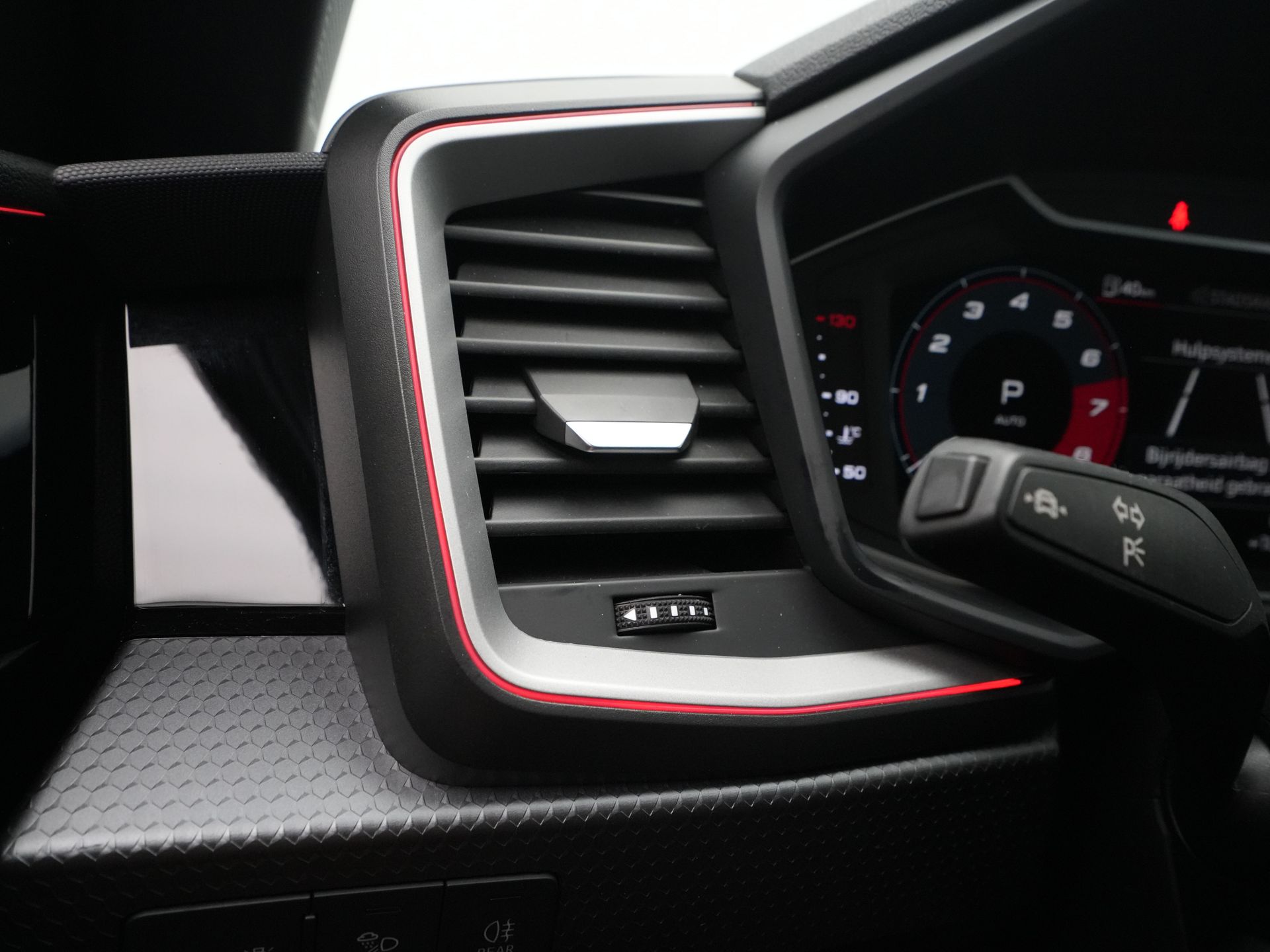 Audi - A1 citycarver 30 TFSI Advanced Edition S Line - 2022