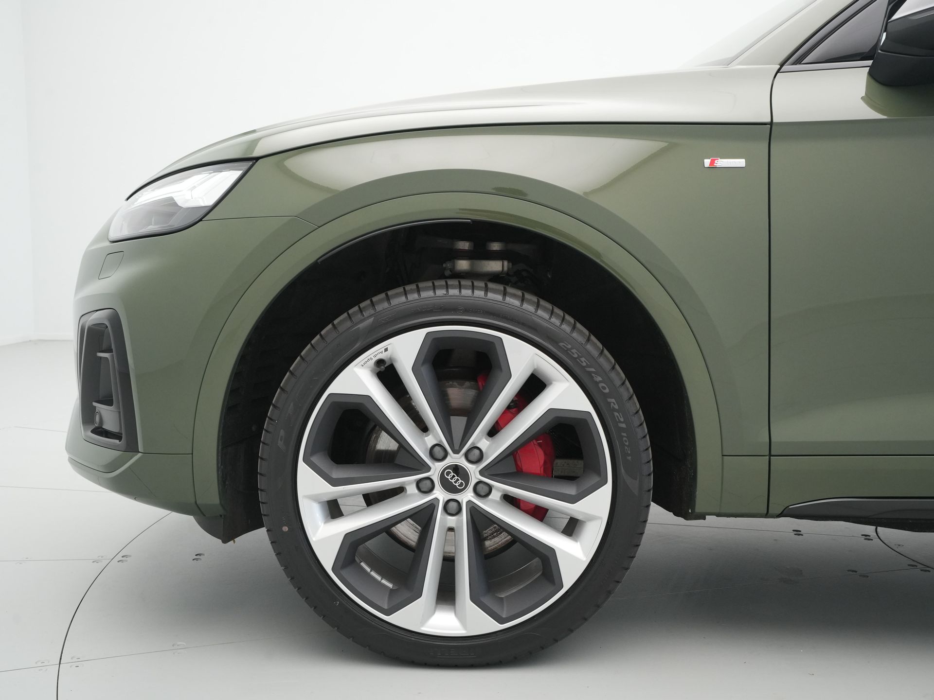 Audi - Q5 50 TFSI e 220 kW / 299 pk - 2024