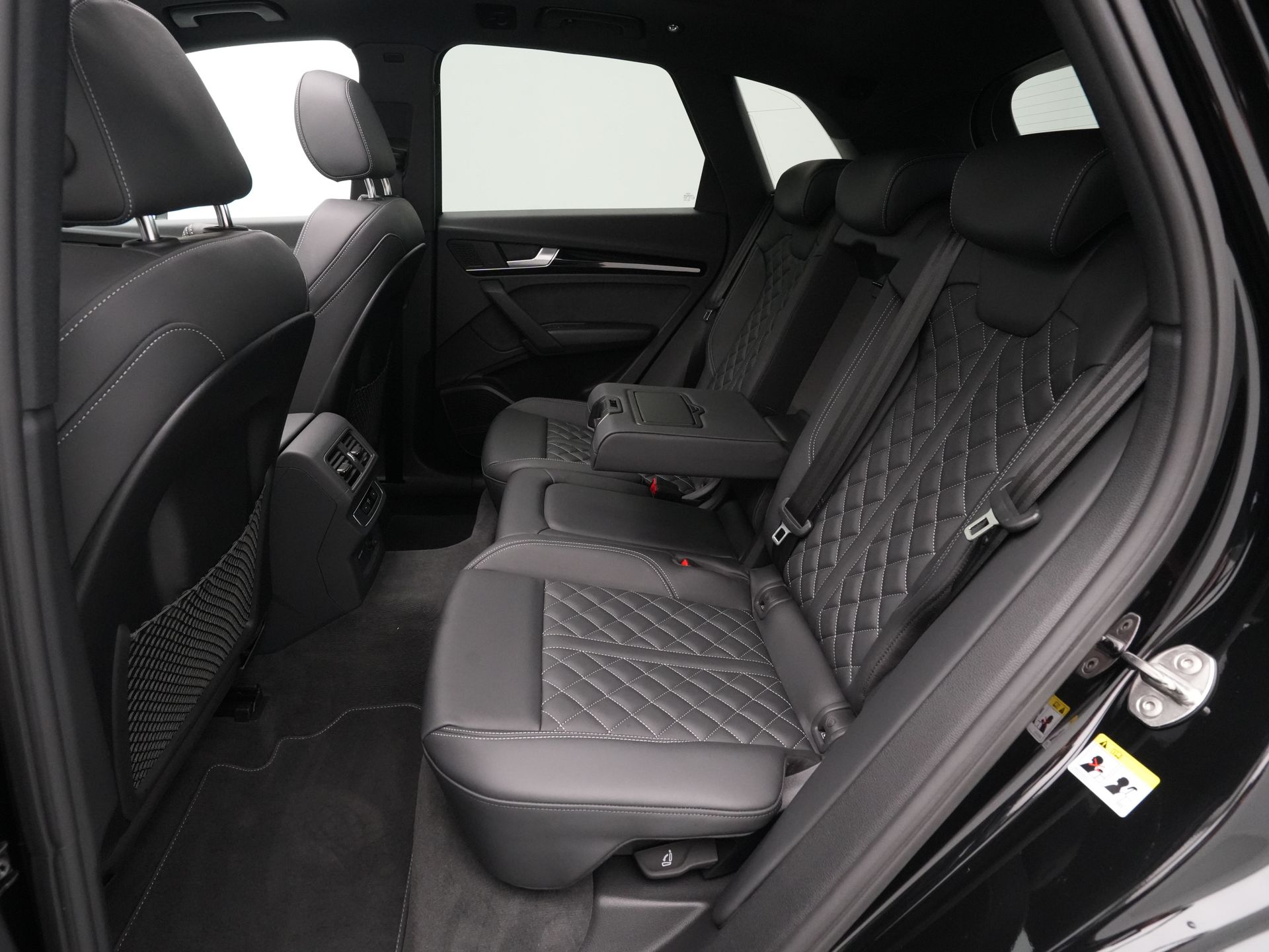 Audi - Q5 55 TFSI e PHEV 367 pk S edition Competition - 2024