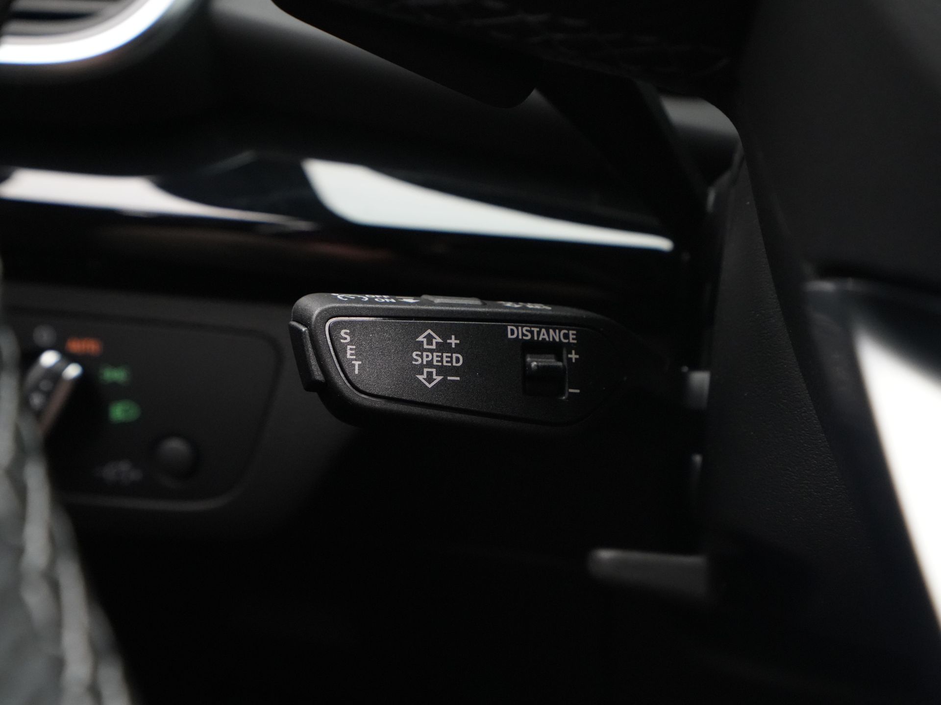 Audi - Q5 55 TFSI e PHEV 367 pk S edition Competition - 2024