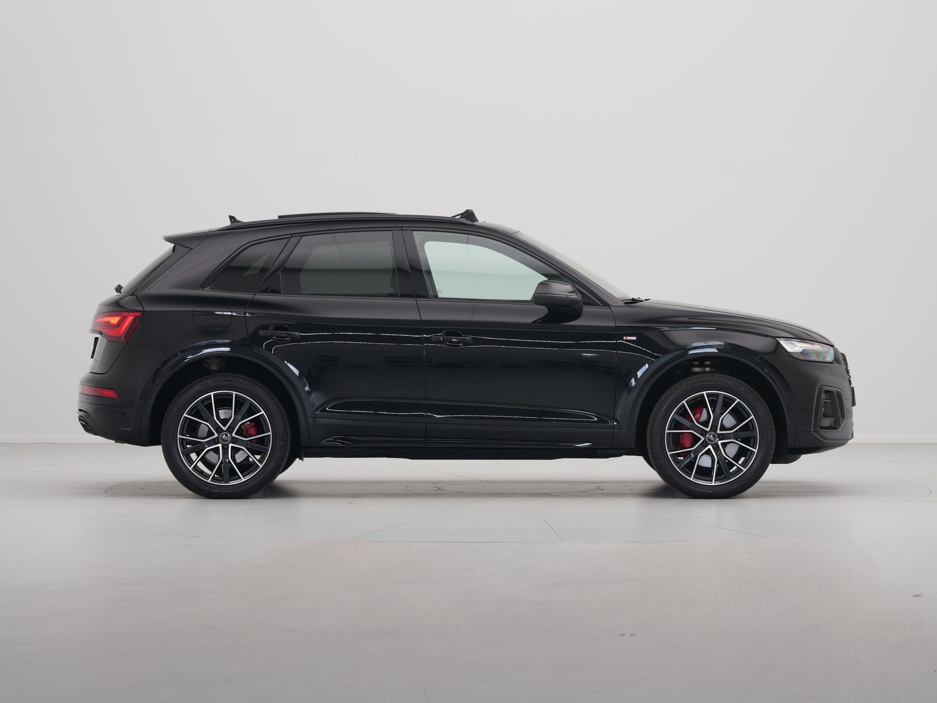 Audi - Q5 55 TFSI e PHEV 367 pk S edition Competition - 2024