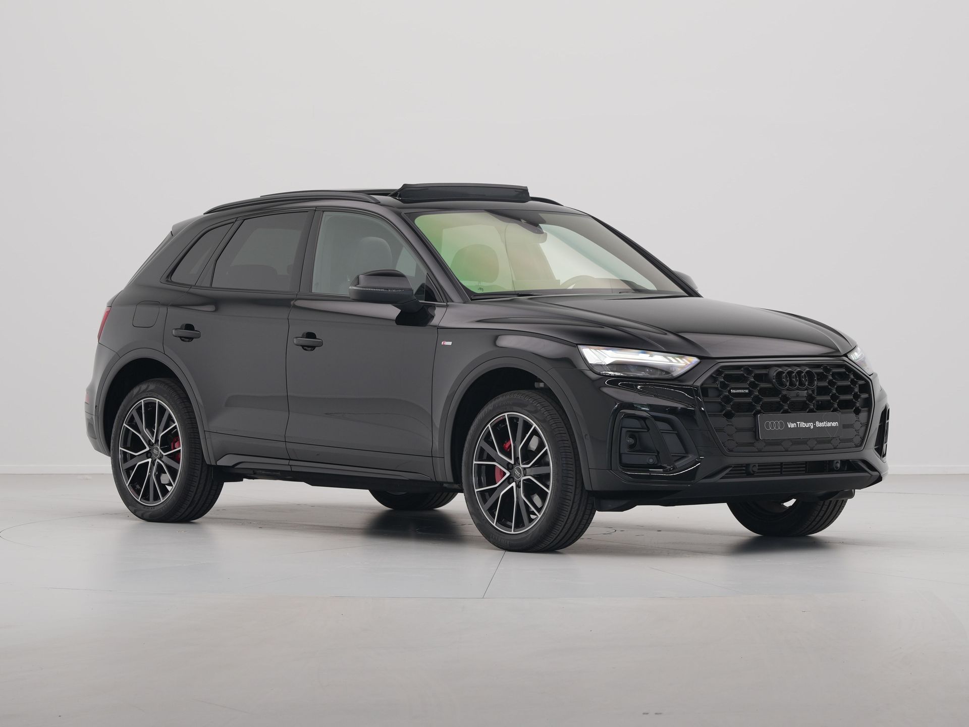 Audi - Q5 55 TFSI e PHEV 367 pk S edition Competition - 2024
