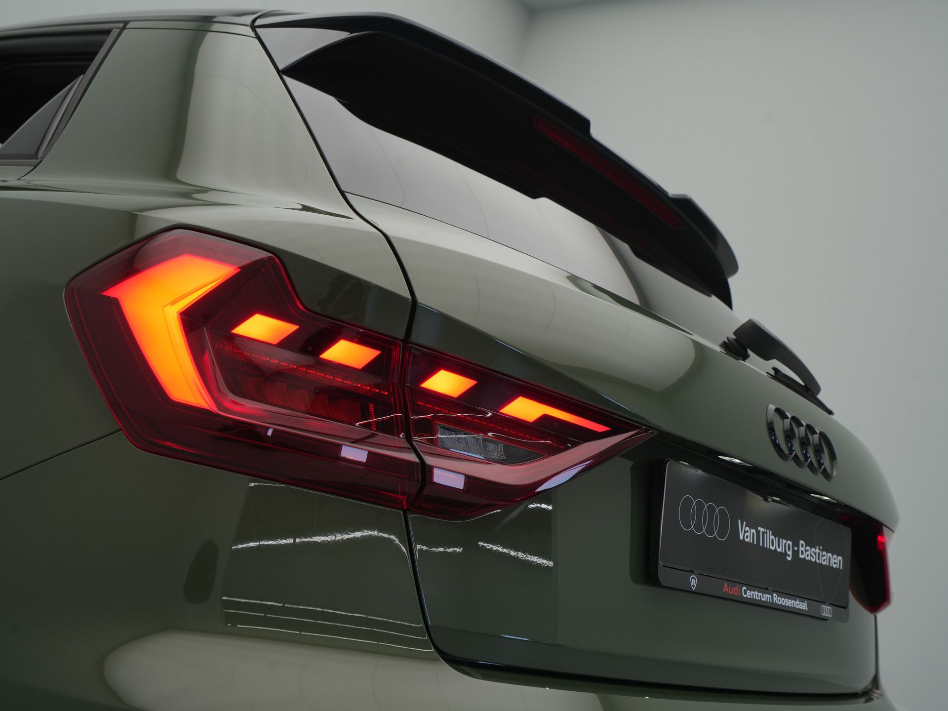Audi - A1 Sportback 25 TFSI 95pk S edition S Line - 2024