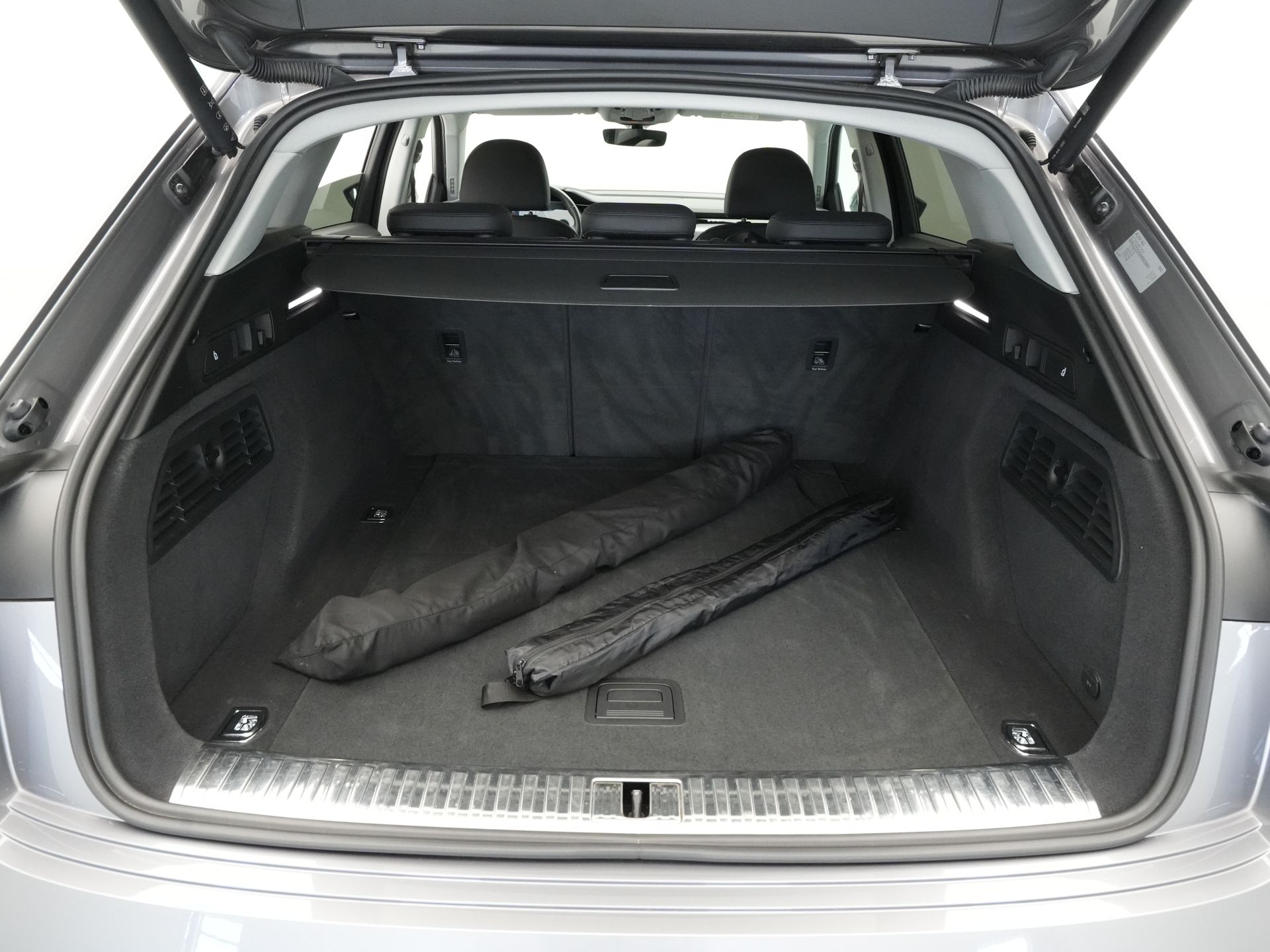Audi - e-tron e-tron 55 quattro 408pk 95 kWh - 2021