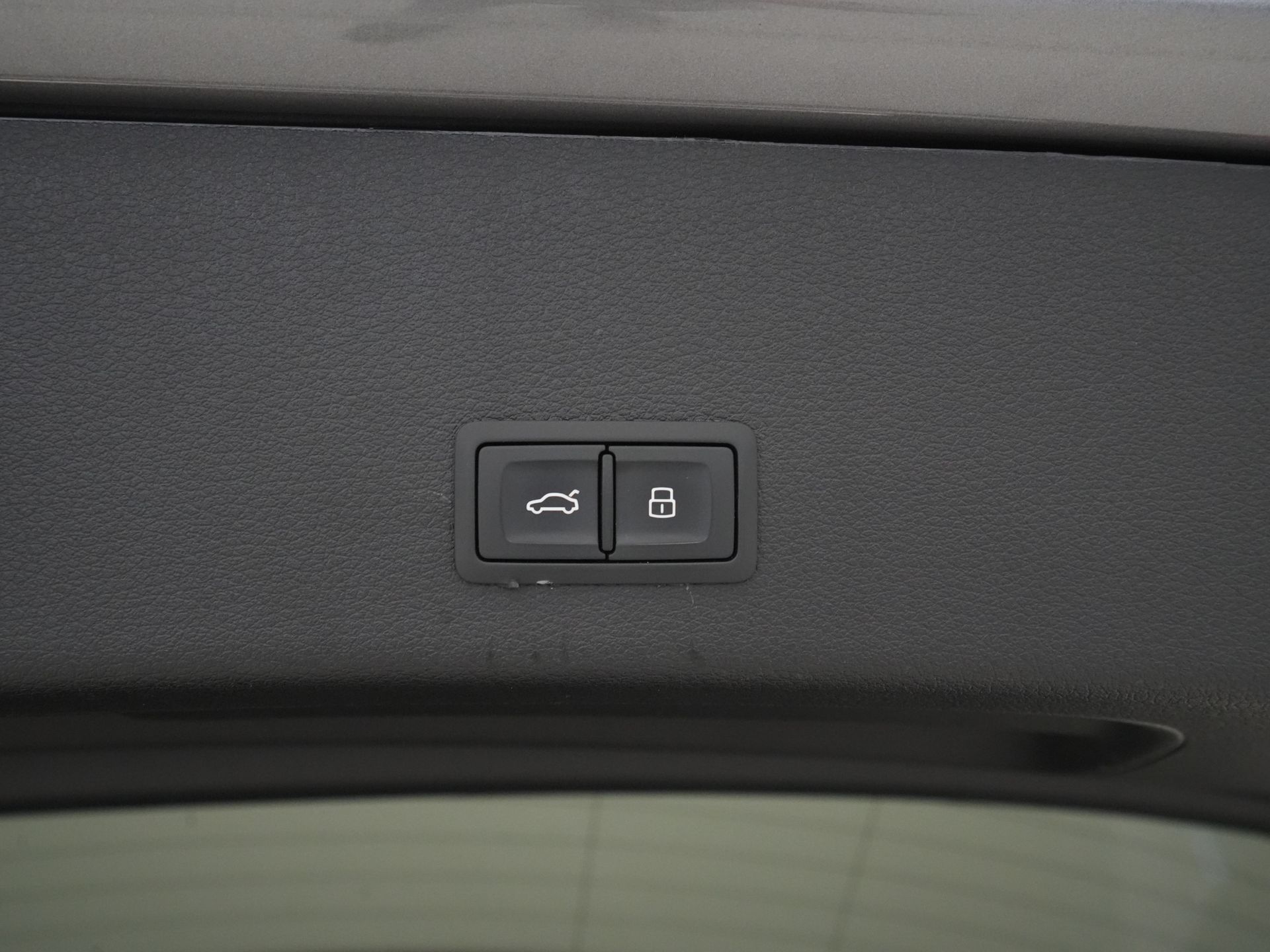 Audi - e-tron e-tron 55 quattro 408pk 95 kWh - 2021