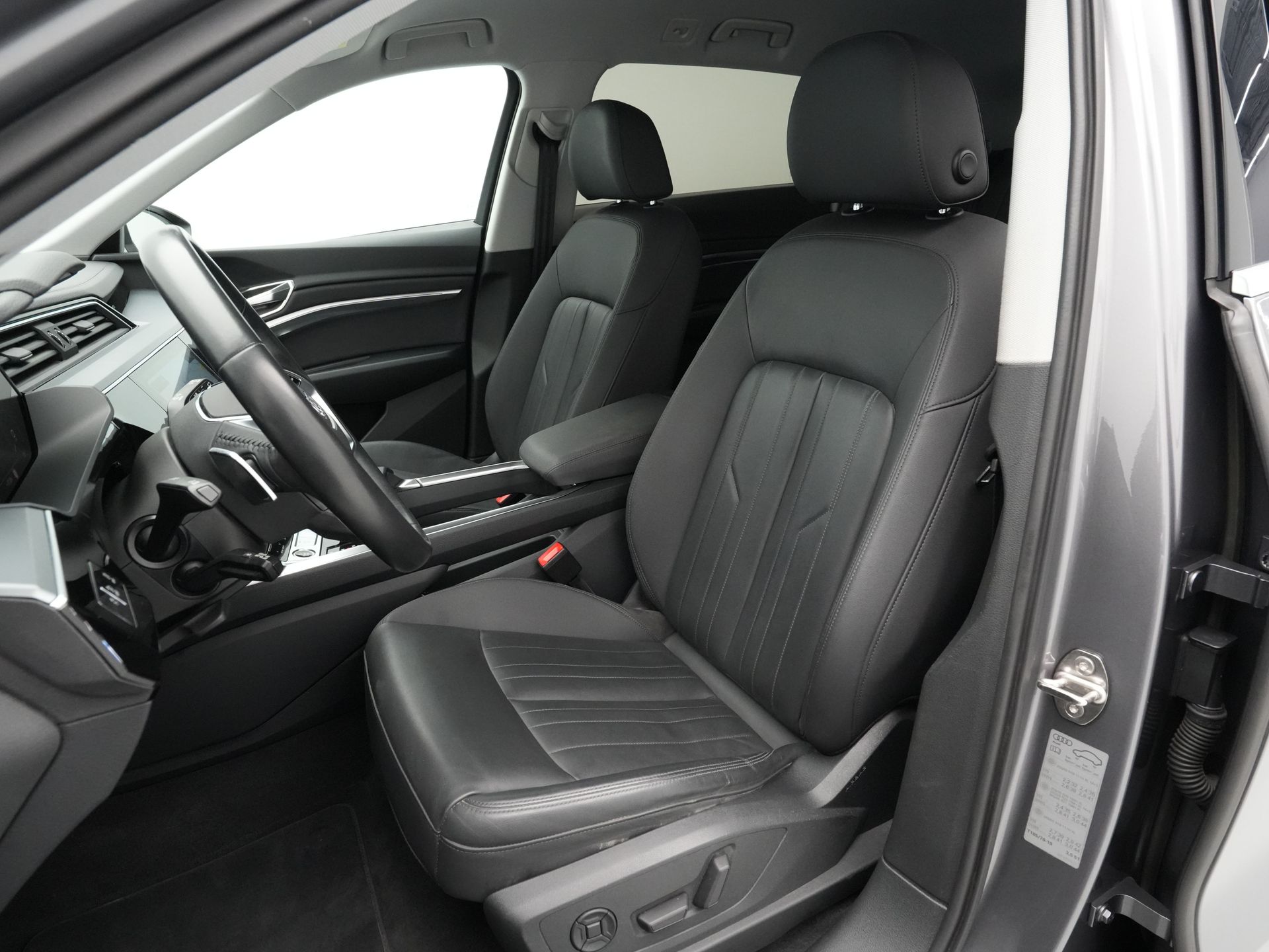 Audi - e-tron e-tron 55 quattro 408pk 95 kWh - 2021