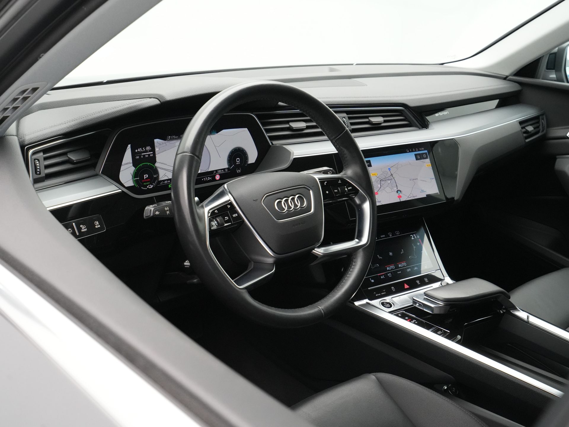 Audi - e-tron e-tron 55 quattro 408pk 95 kWh - 2021