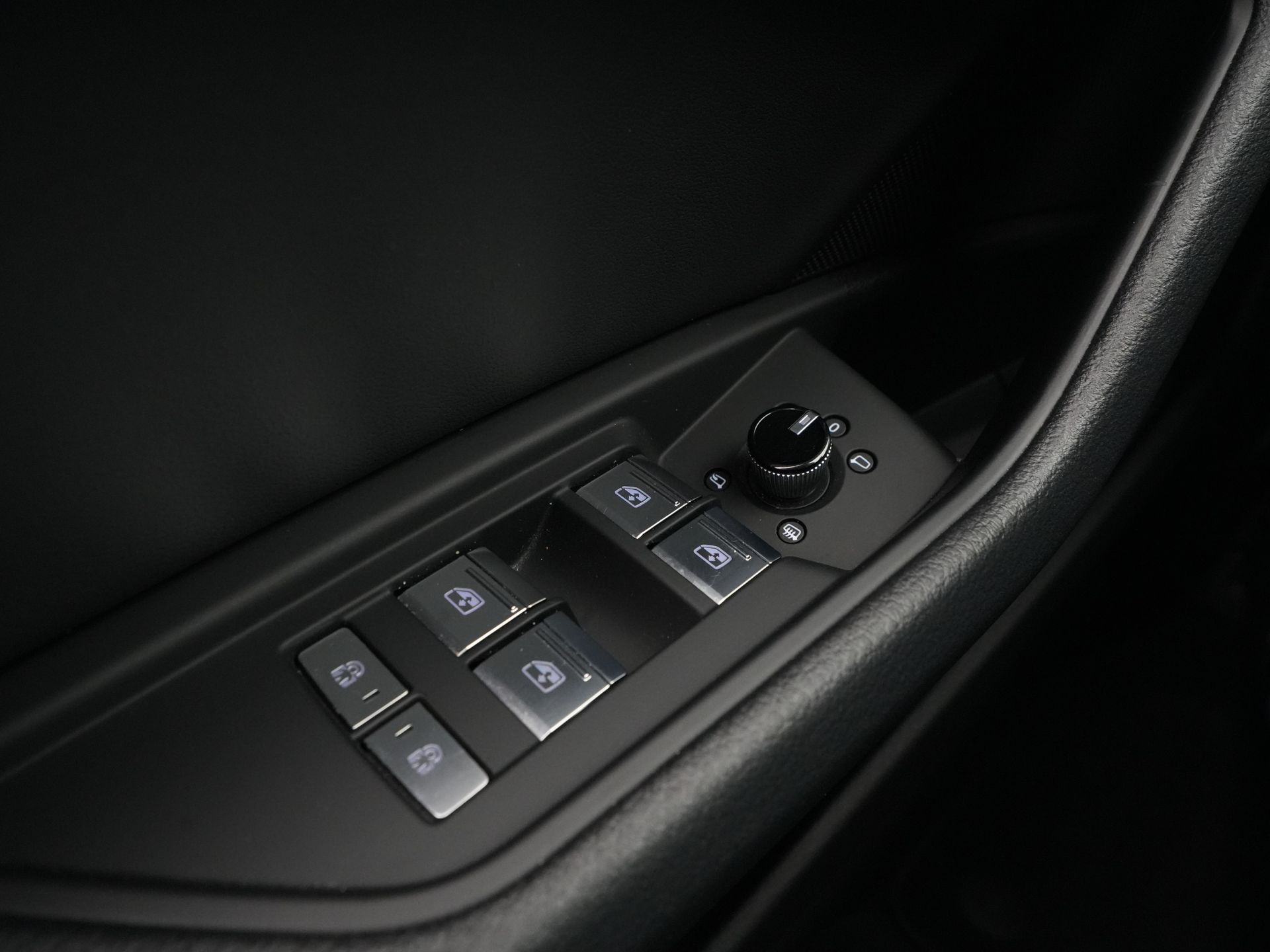 Audi - e-tron e-tron 55 quattro 408pk 95 kWh - 2021