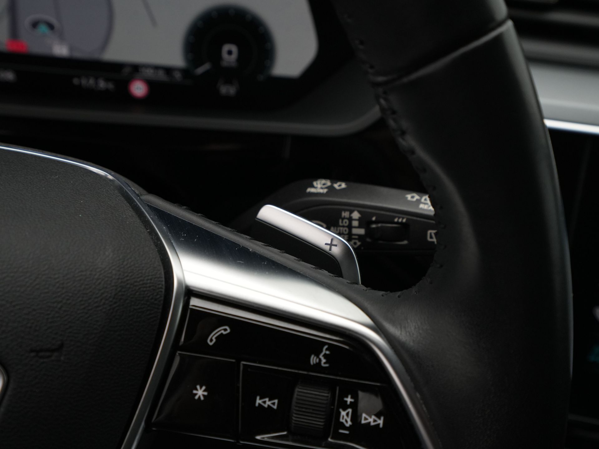 Audi - e-tron e-tron 55 quattro 408pk 95 kWh - 2021