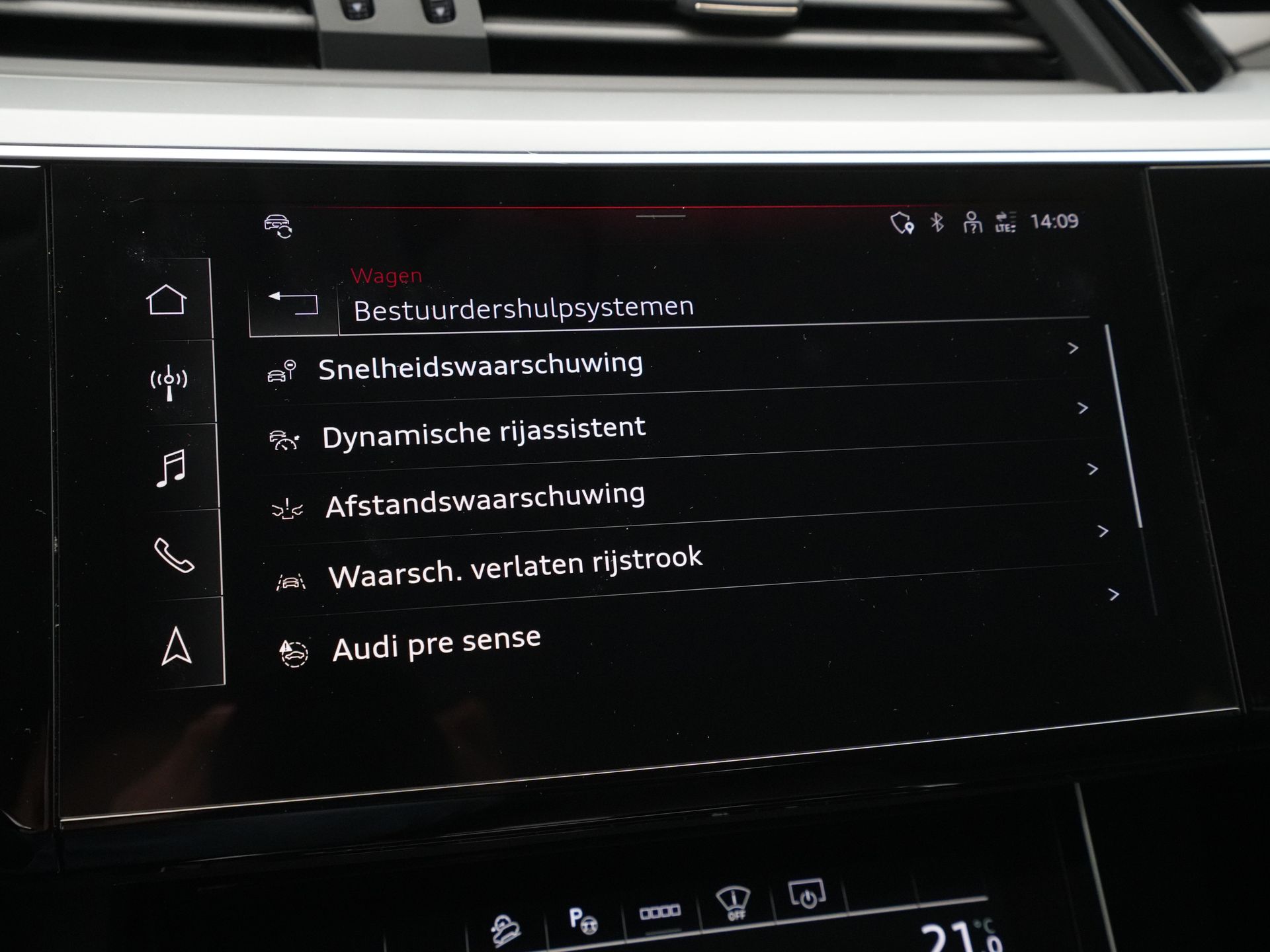 Audi - e-tron e-tron 55 quattro 408pk 95 kWh - 2021