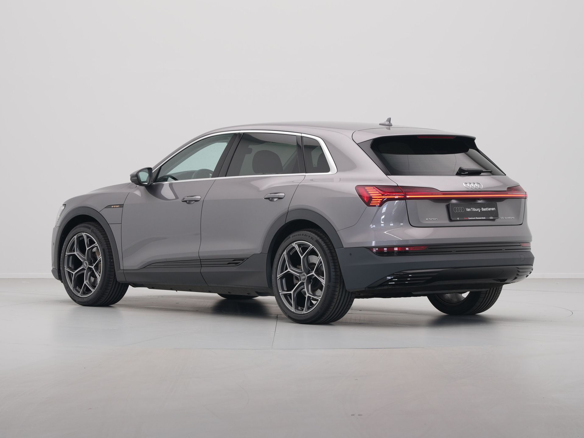Audi - e-tron e-tron 55 quattro 408pk 95 kWh - 2021