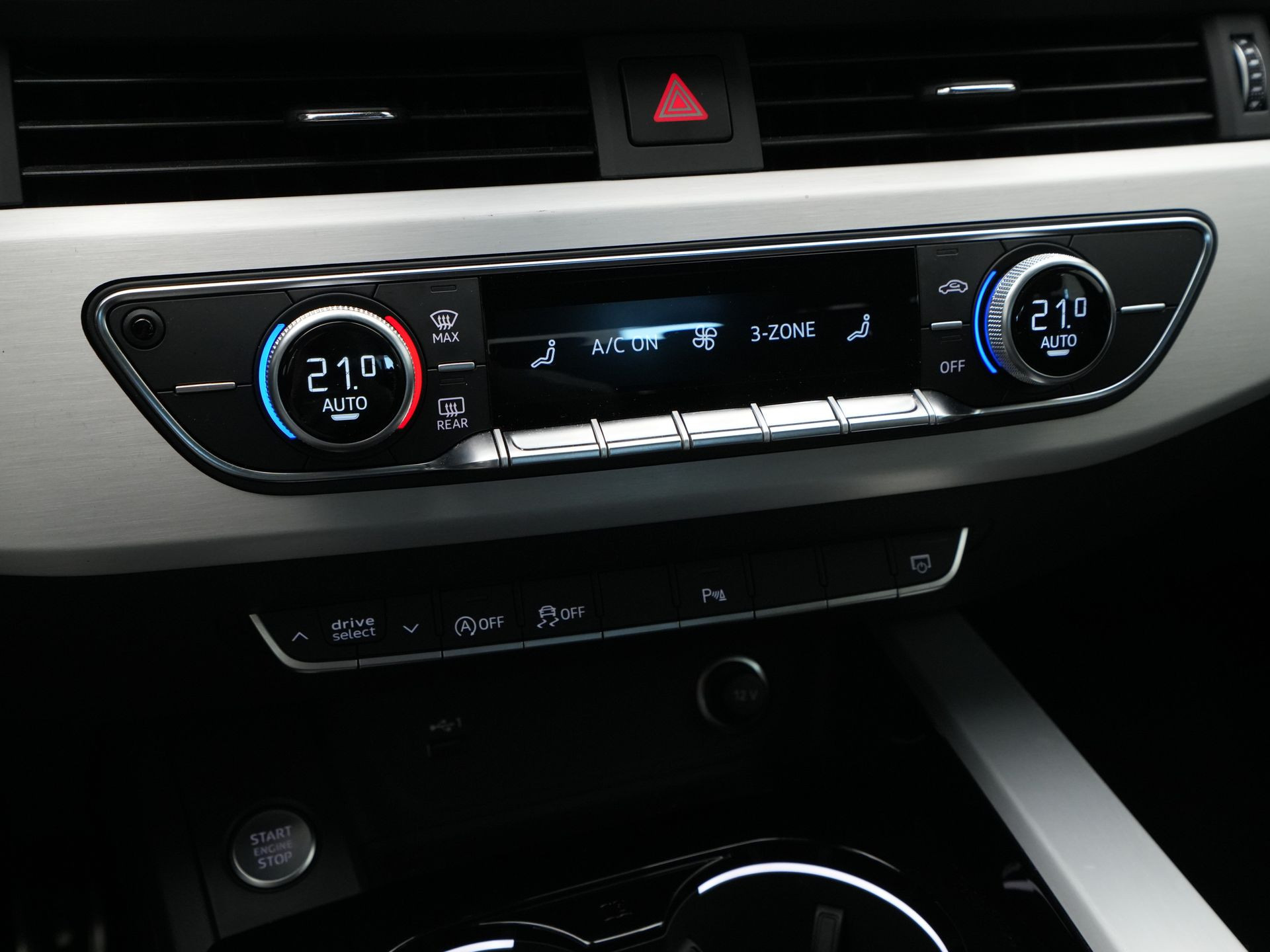 Audi - A4 Avant 35 TFSI 150pk S-Line edition - 2023