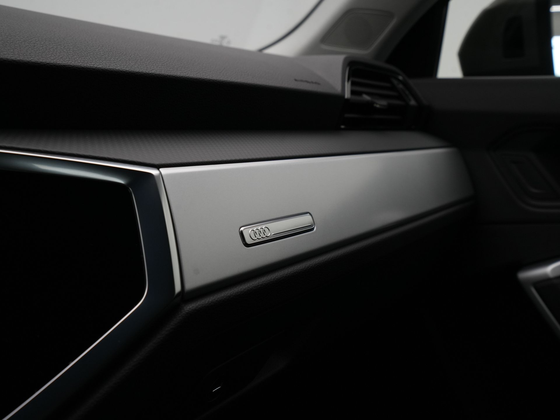 Audi - Q3 35 TFSI 150 pk S-Tronic Advanced edition - 2024