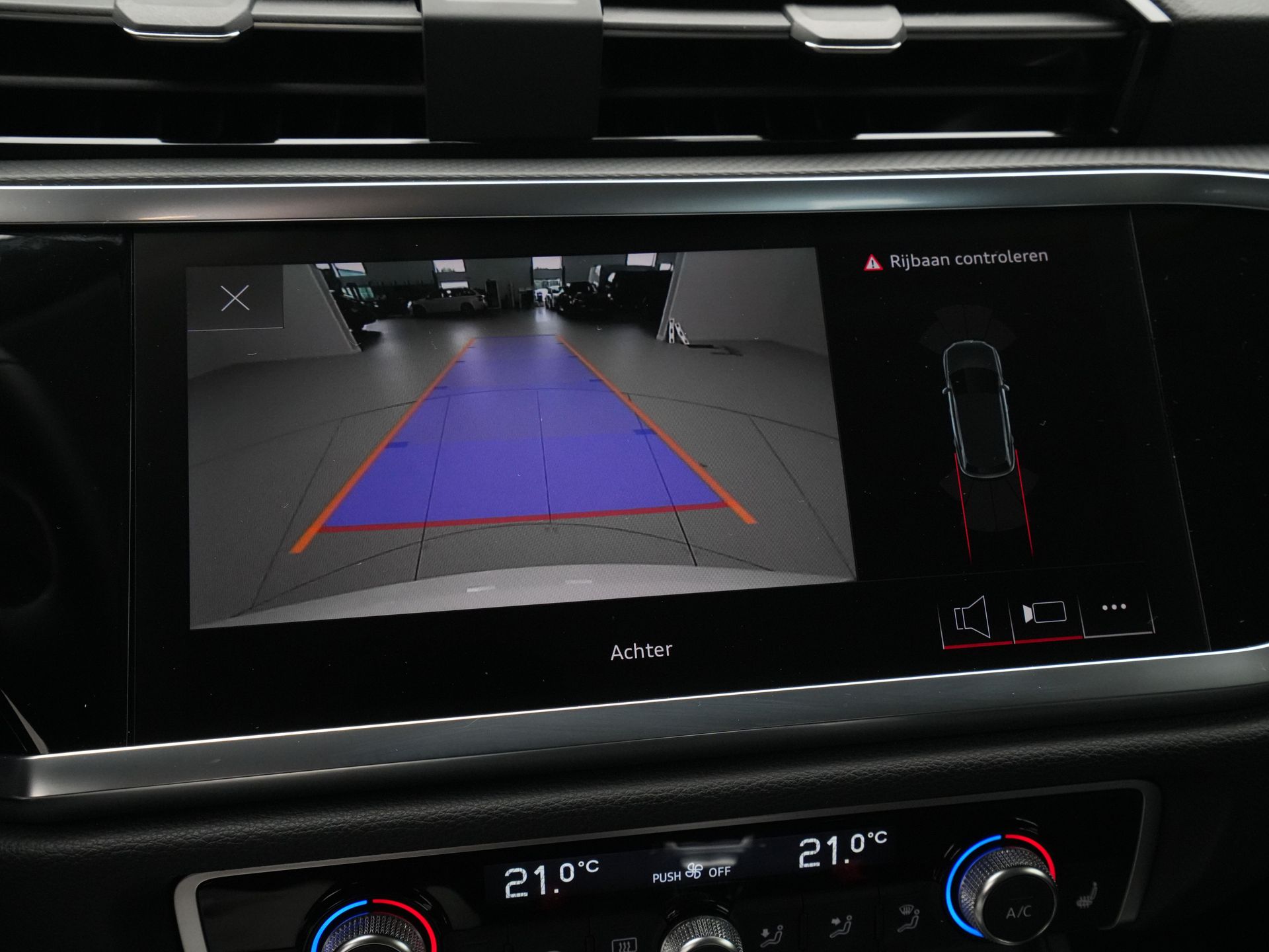 Audi - Q3 45 TFSI e 245pk S-Tronic edition - 2024