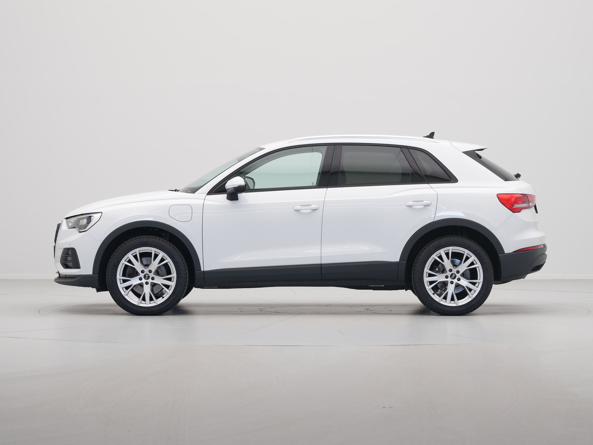 Audi - Q3 45 TFSI e 245pk S-Tronic edition - 2024
