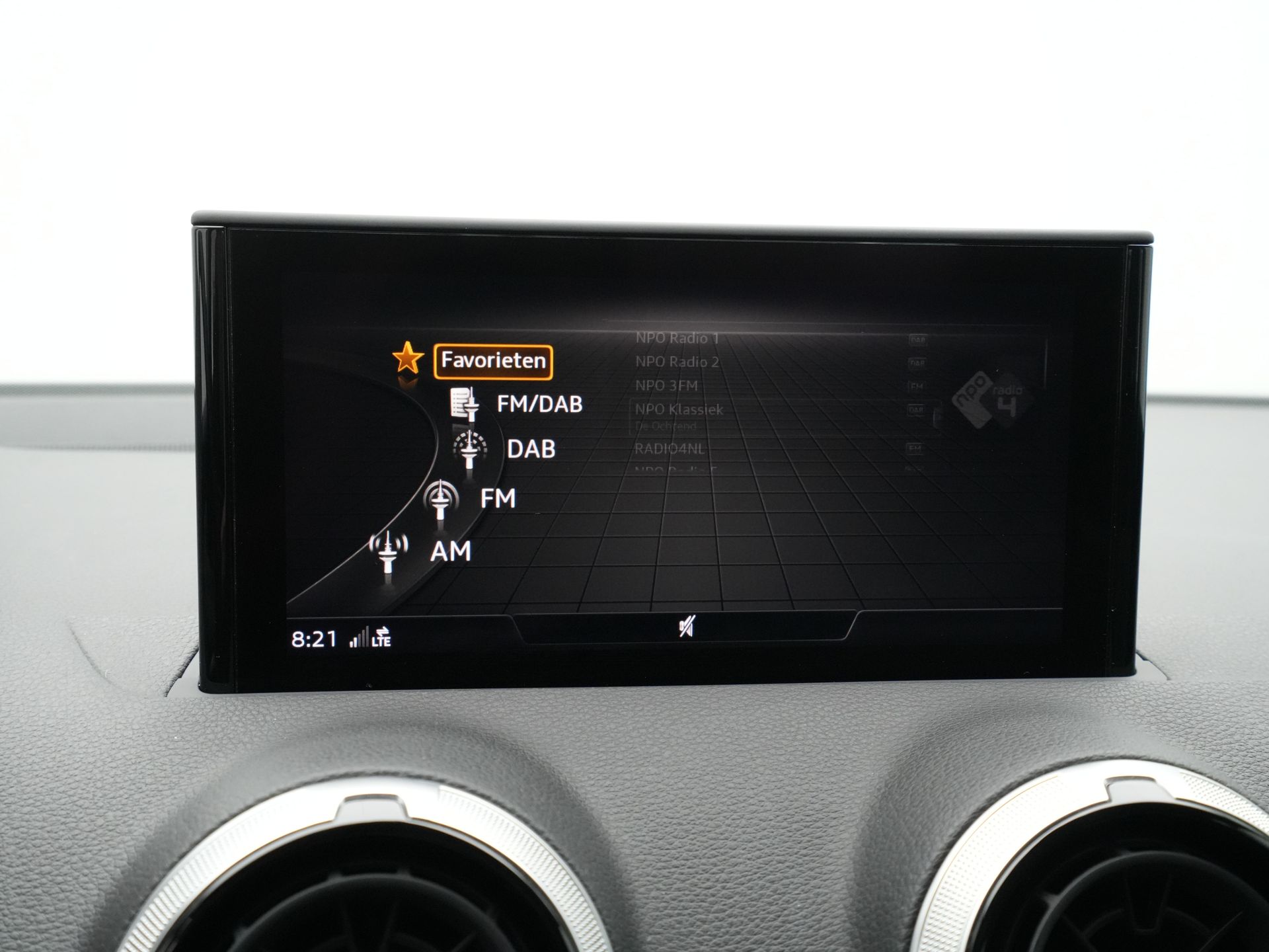 Audi - Q2 30 TFSI 110pk Advanced edition - 2023