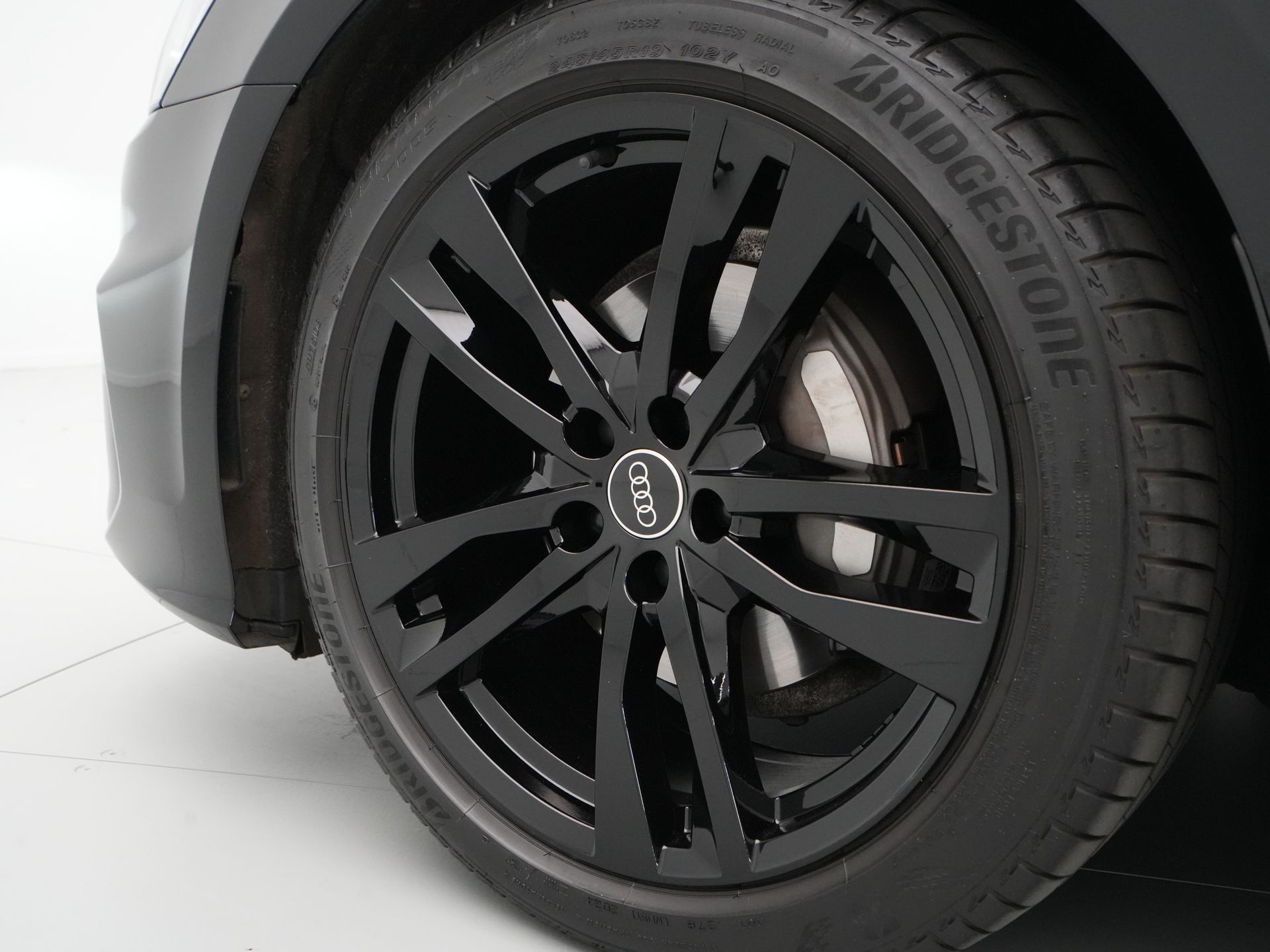 Audi - A6 Avant 40 TFSI S 204 pk S edition Competition - 2024