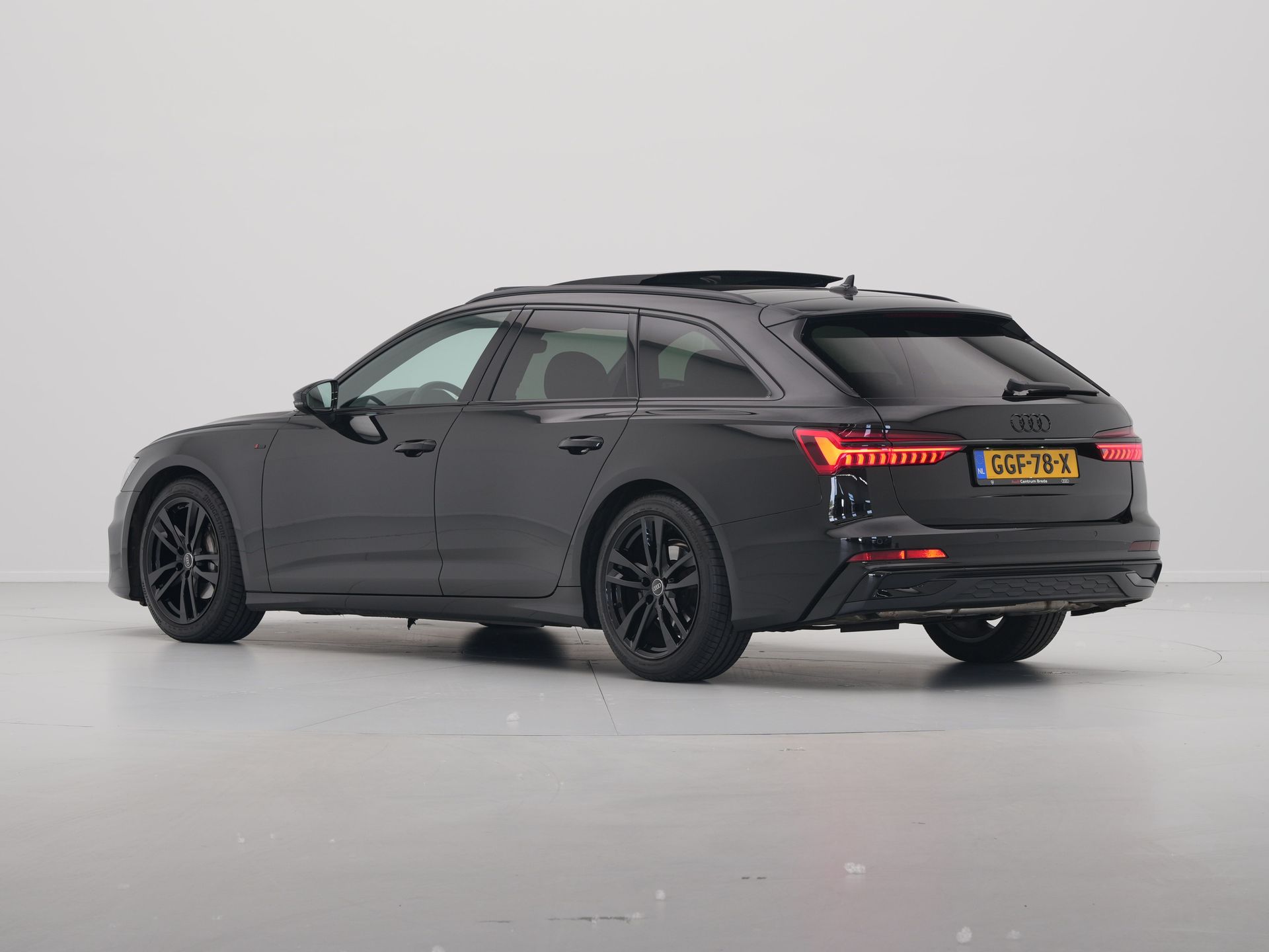 Audi - A6 Avant 40 TFSI S 204 pk S edition Competition - 2024