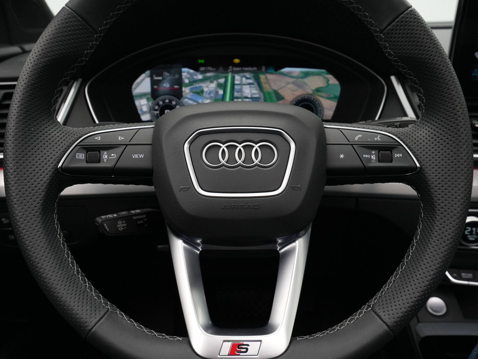 Audi - Q5 50 TFSI e 299 pk S edition - 2024