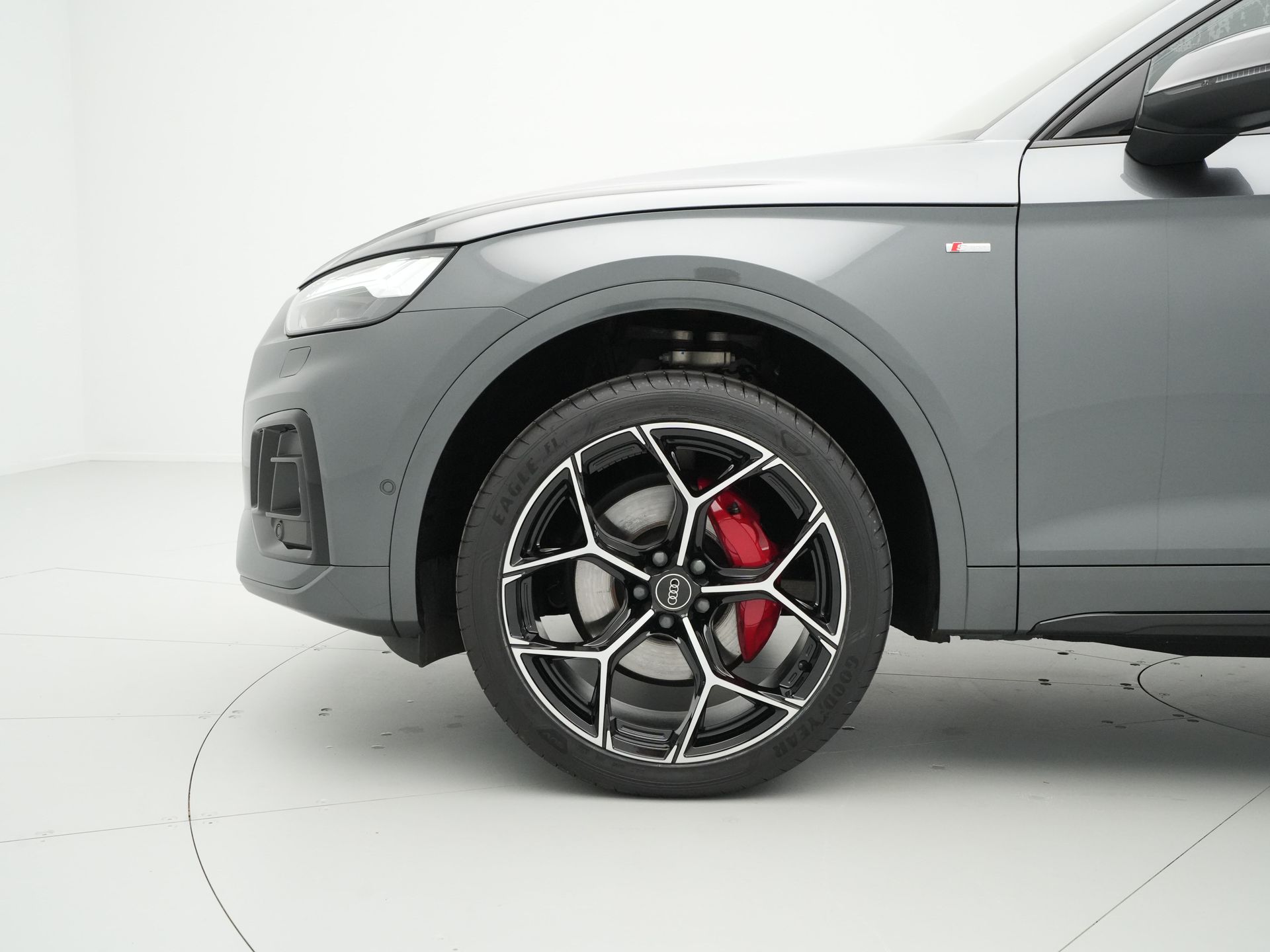 Audi - Q5 Sportback 55 TFSI e 367pk S edition Competition - 2024
