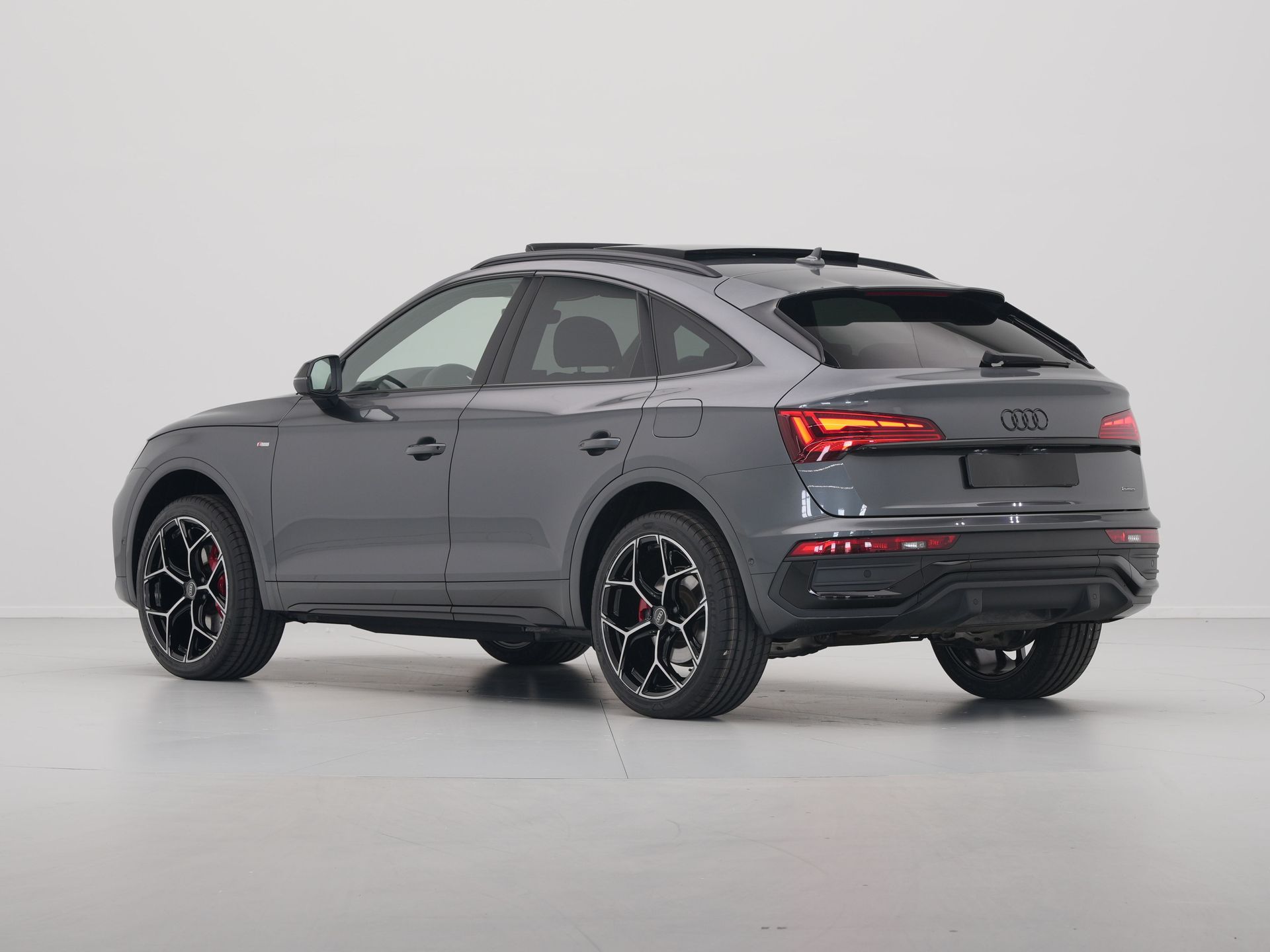 Audi - Q5 Sportback 55 TFSI e 367pk S edition Competition - 2024