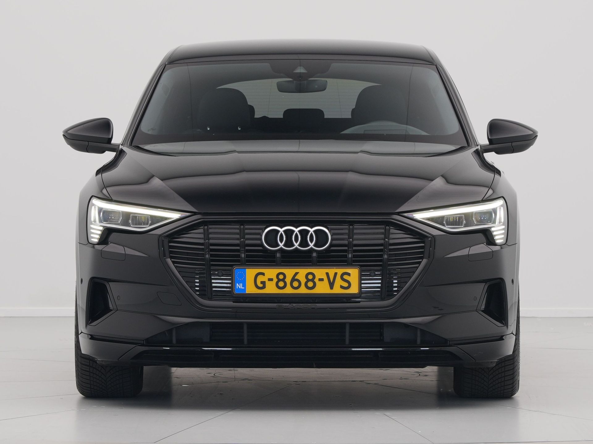 Audi - e-tron e-tron 55 quattro 361pk advanced S-Line 95 kWh - 2019
