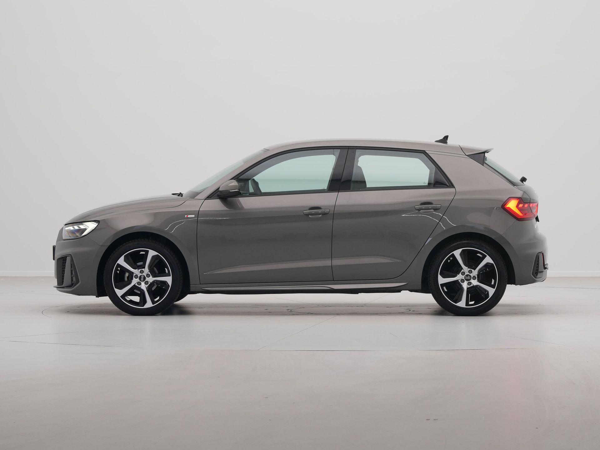Audi - A1 Sportback 25 TFSI 95pk S-tronic S-line - 2022