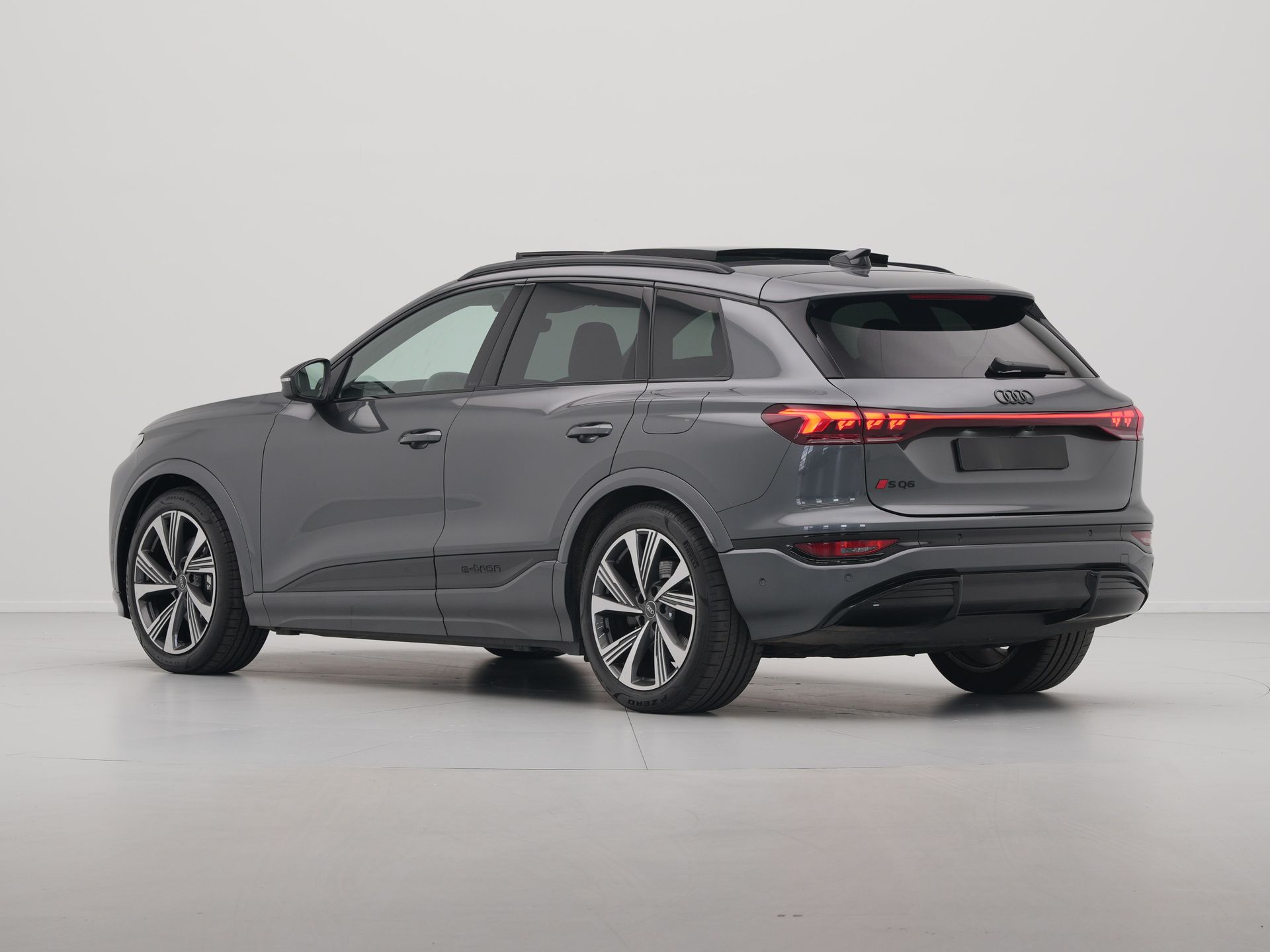 Audi - Q6 SQ6 e-tron SQ6 100 kWh - 2024