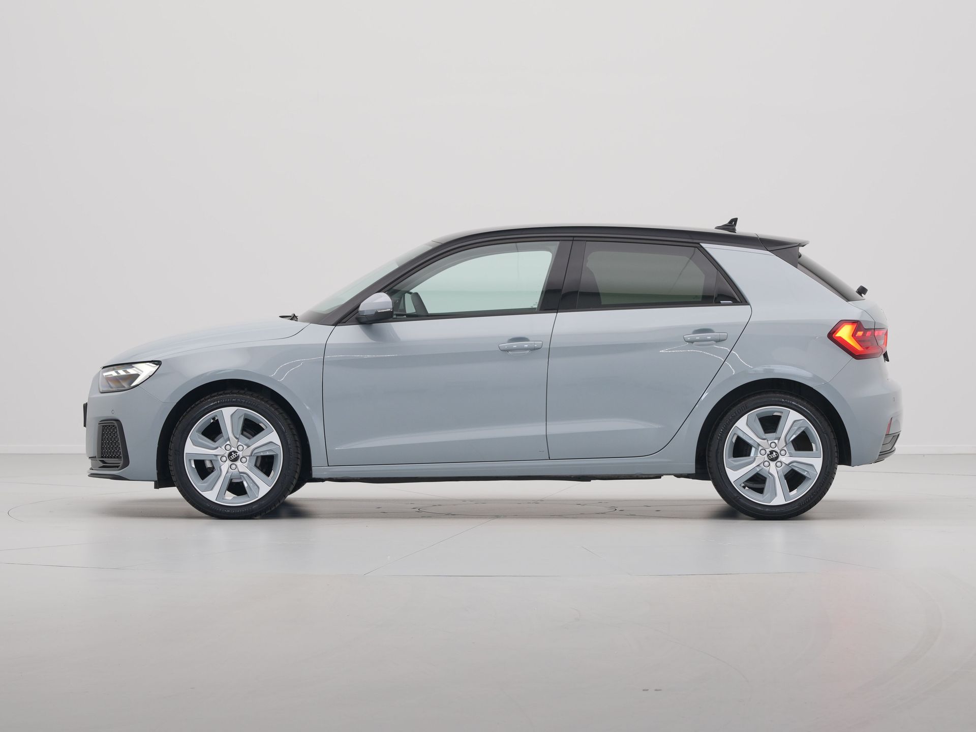 Audi - A1 Sportback 25 TFSI 95 pk S-tronic S line edition - 2024
